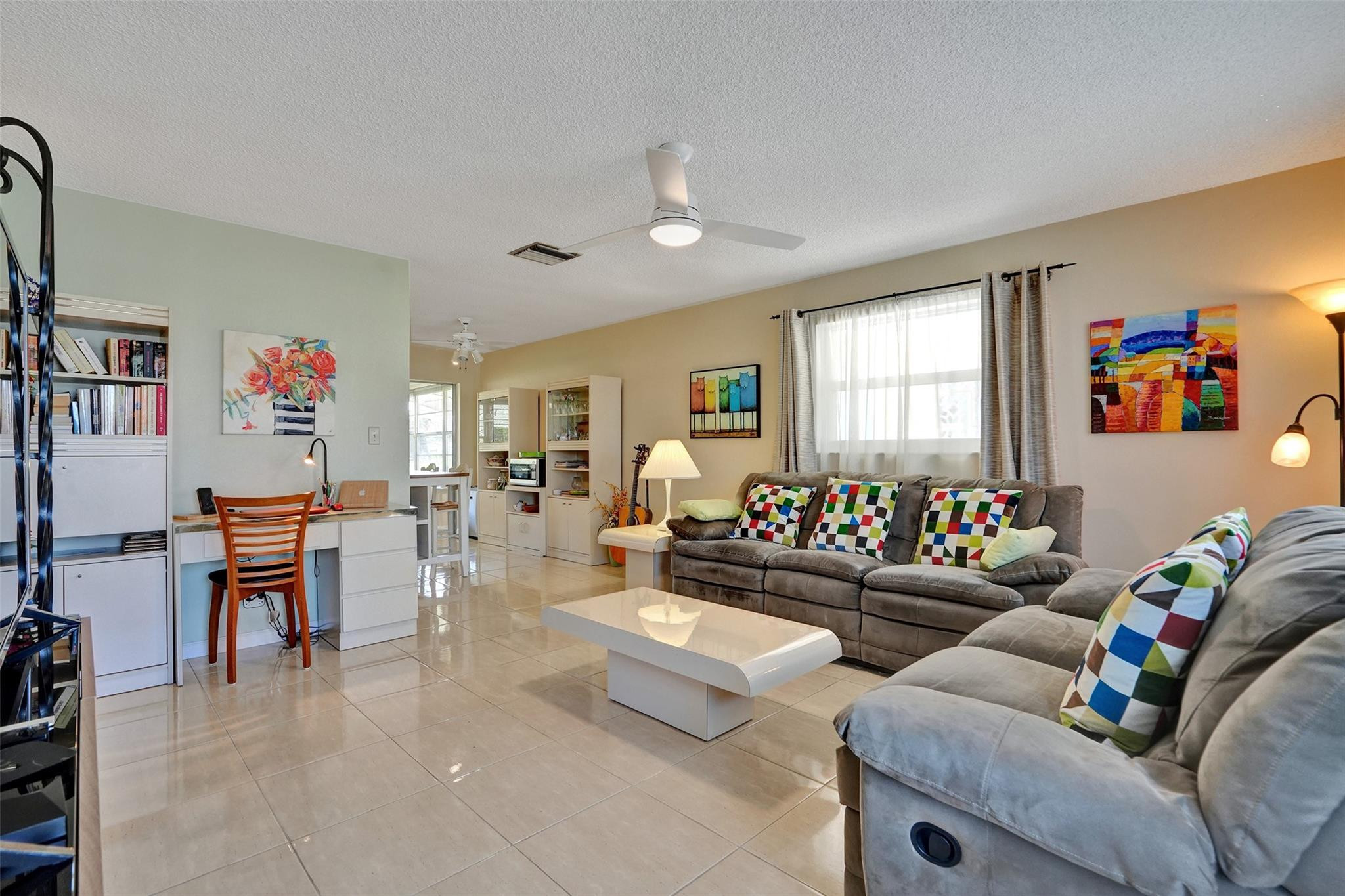 4604 NW 45th Ct