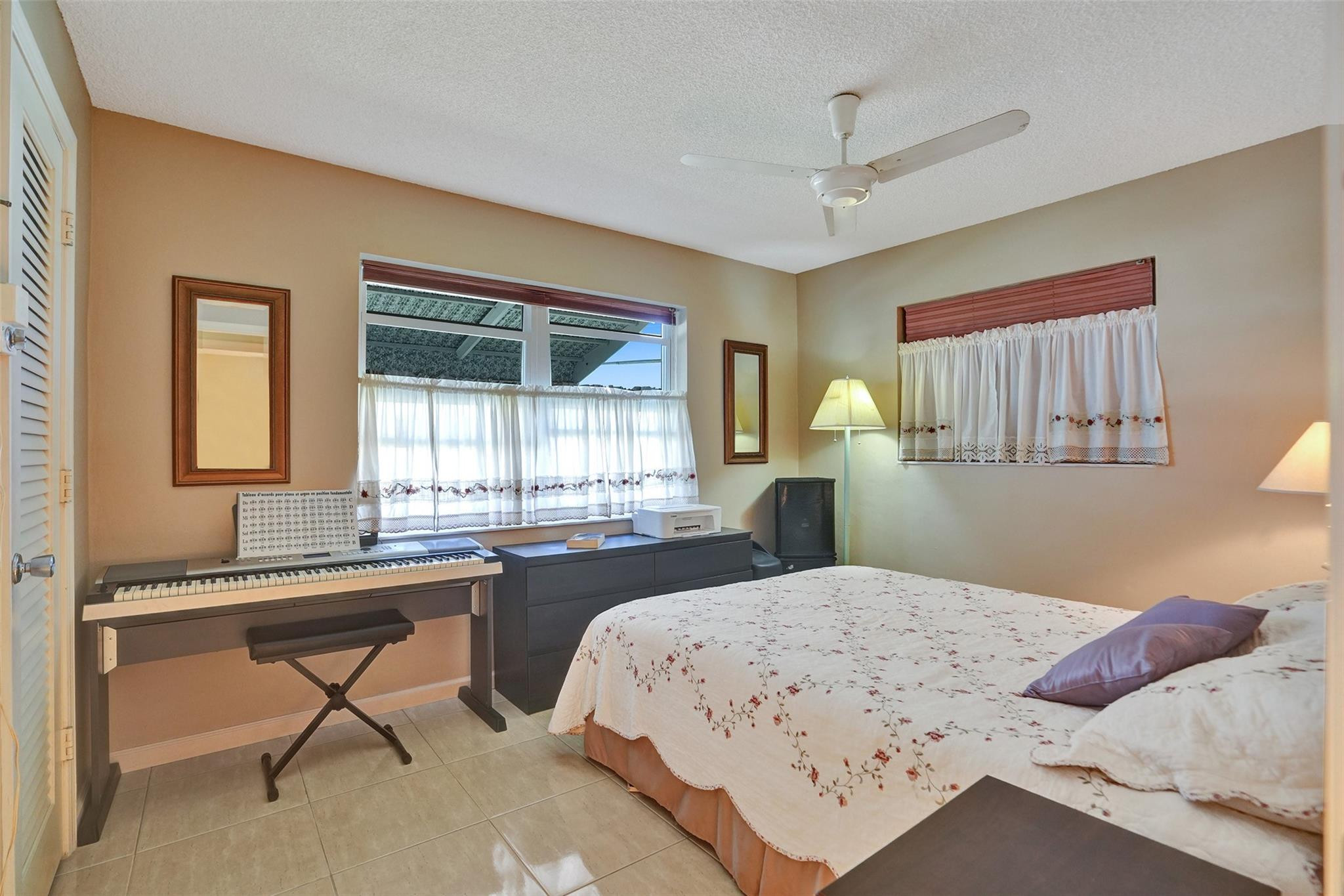 4604 NW 45th Ct