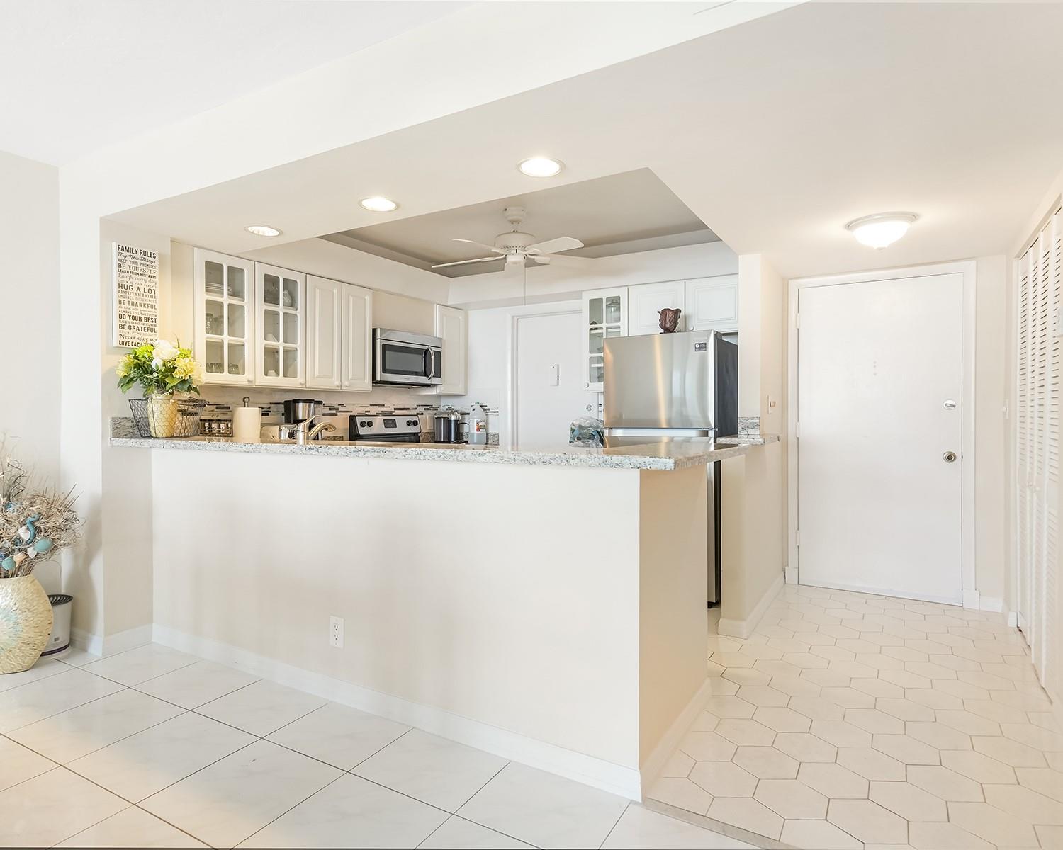 1400 S Ocean Dr 1703