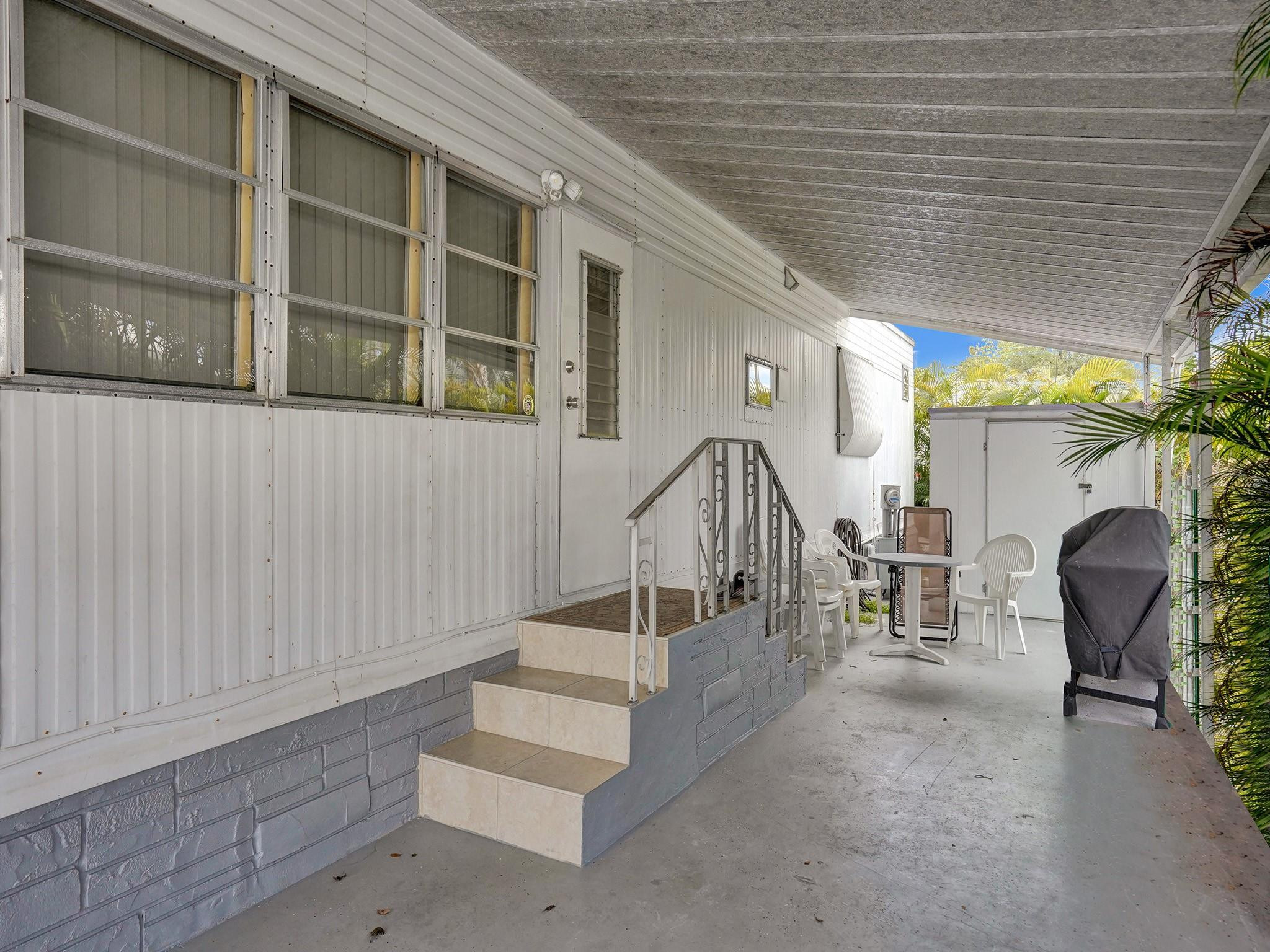 1911 SW 87th Ave
