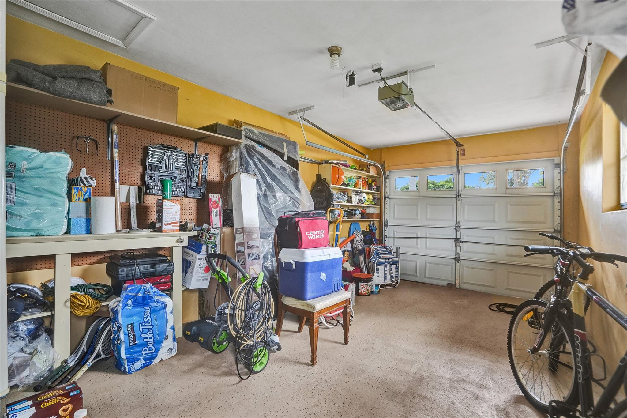 4607 NW 45th St