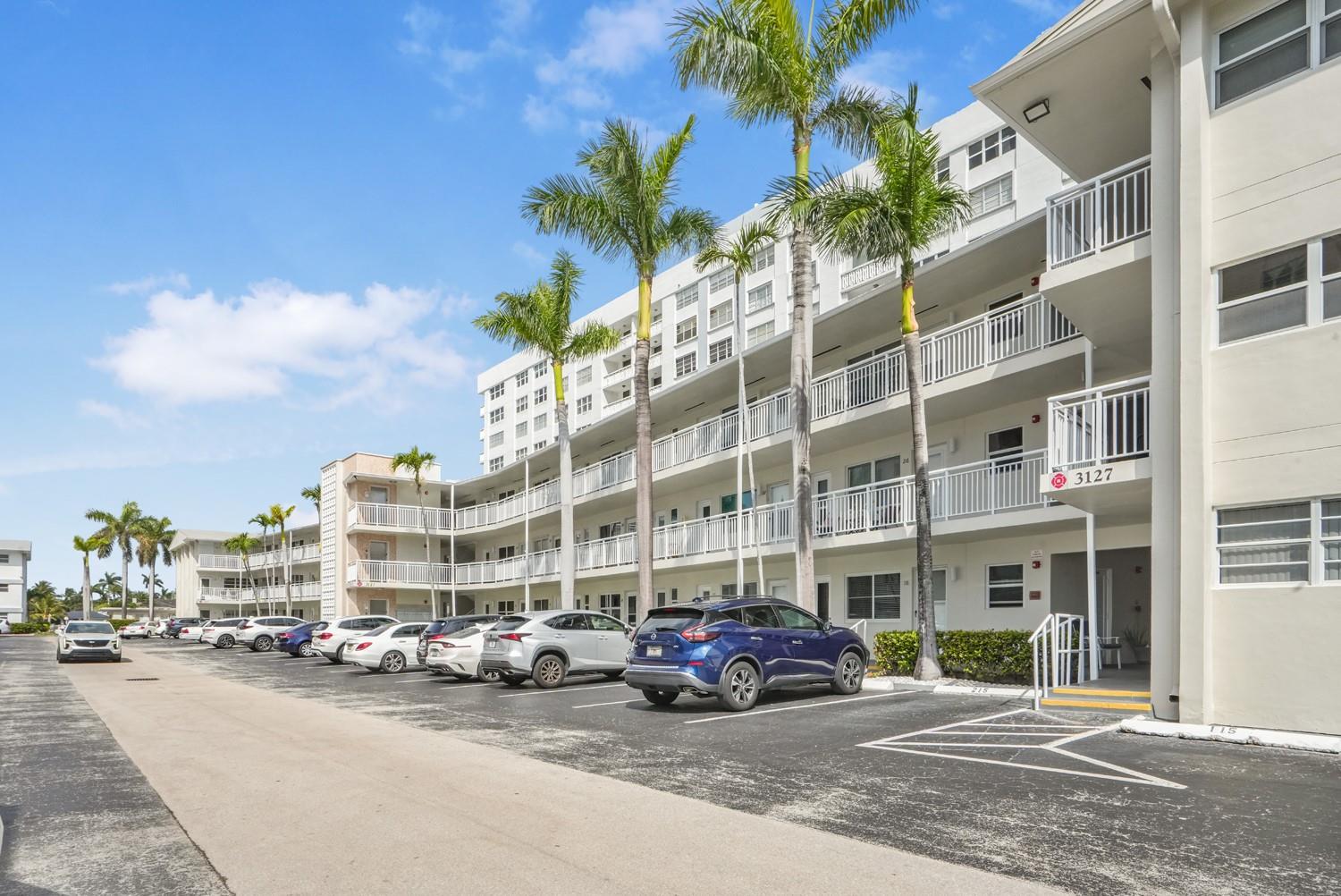 3127 S Ocean Dr 117
