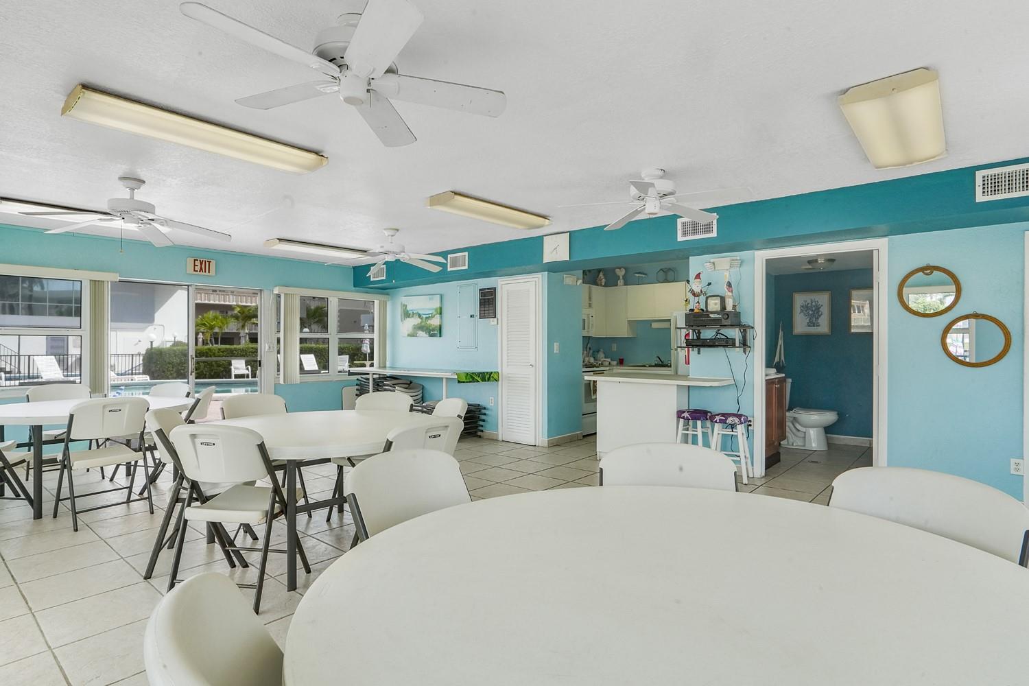 3127 S Ocean Dr 117