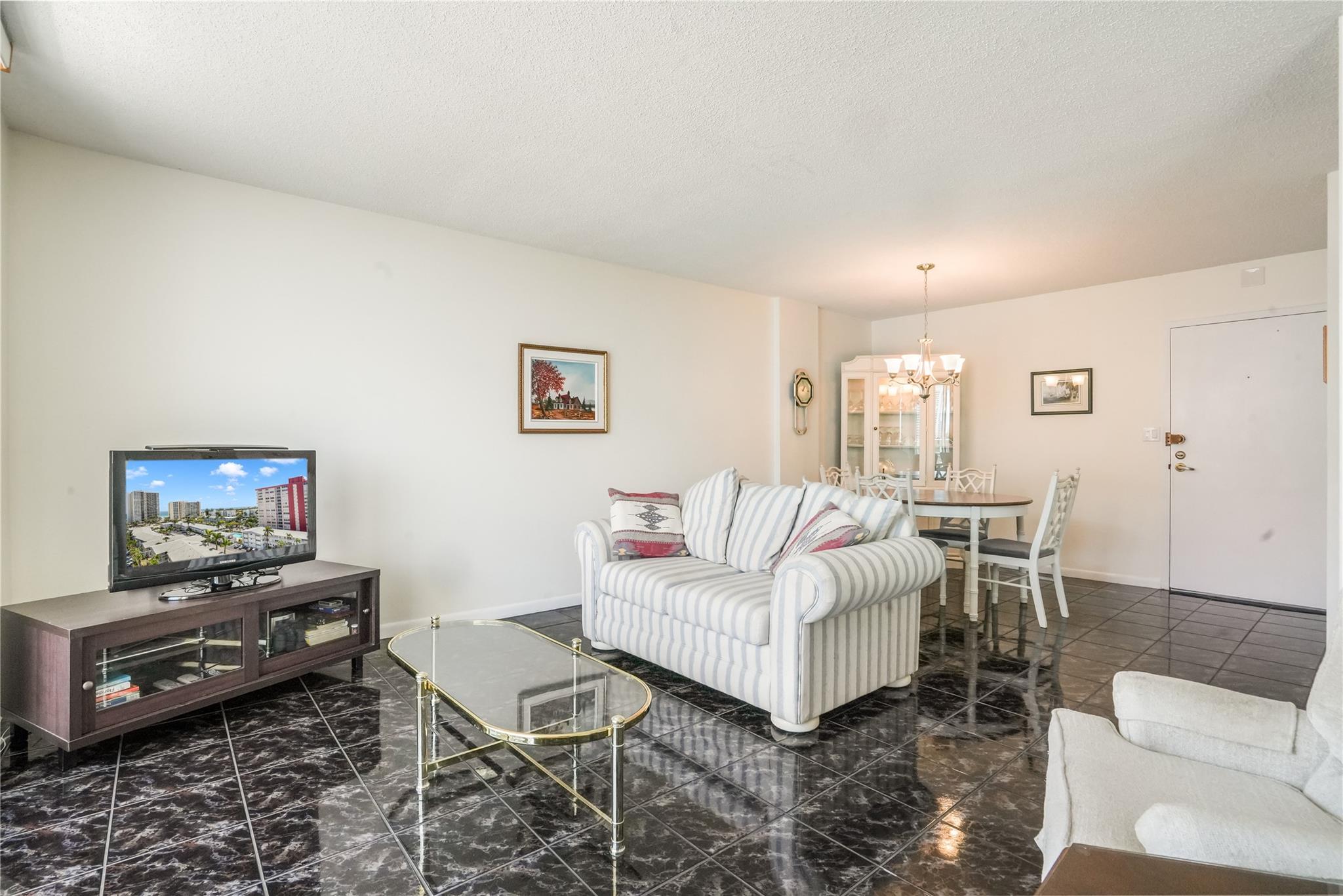 3113 S Ocean Dr 1008