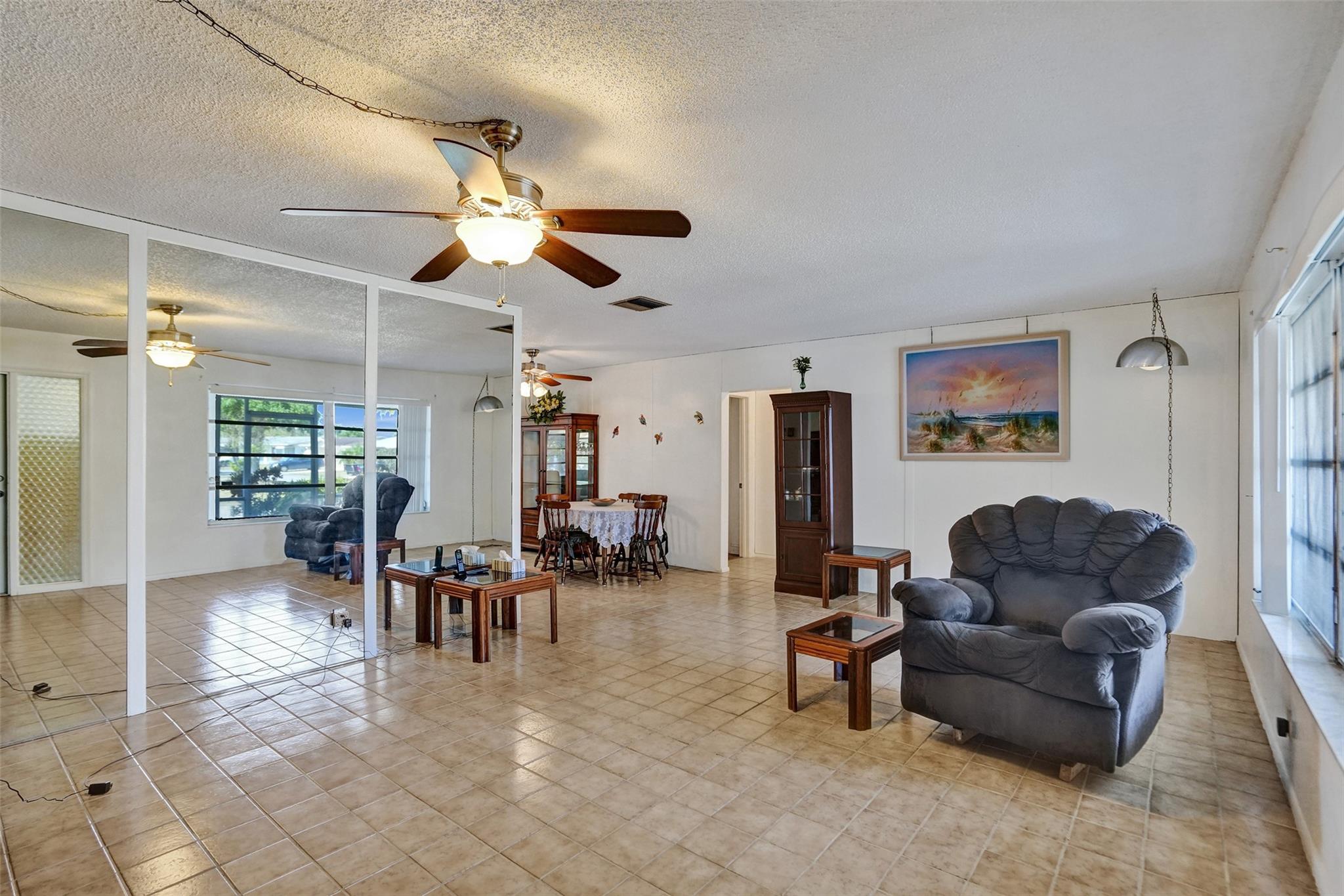 4610 Highland Dr