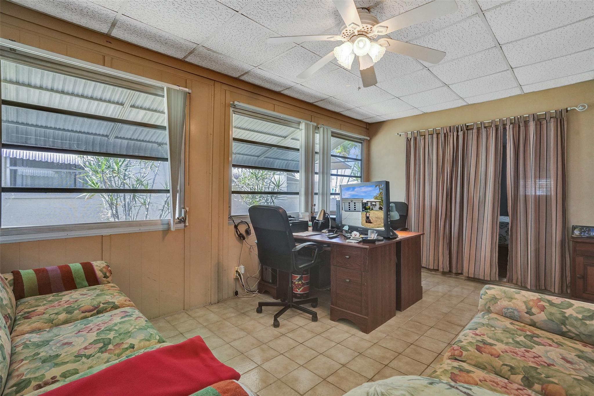 4610 Highland Dr