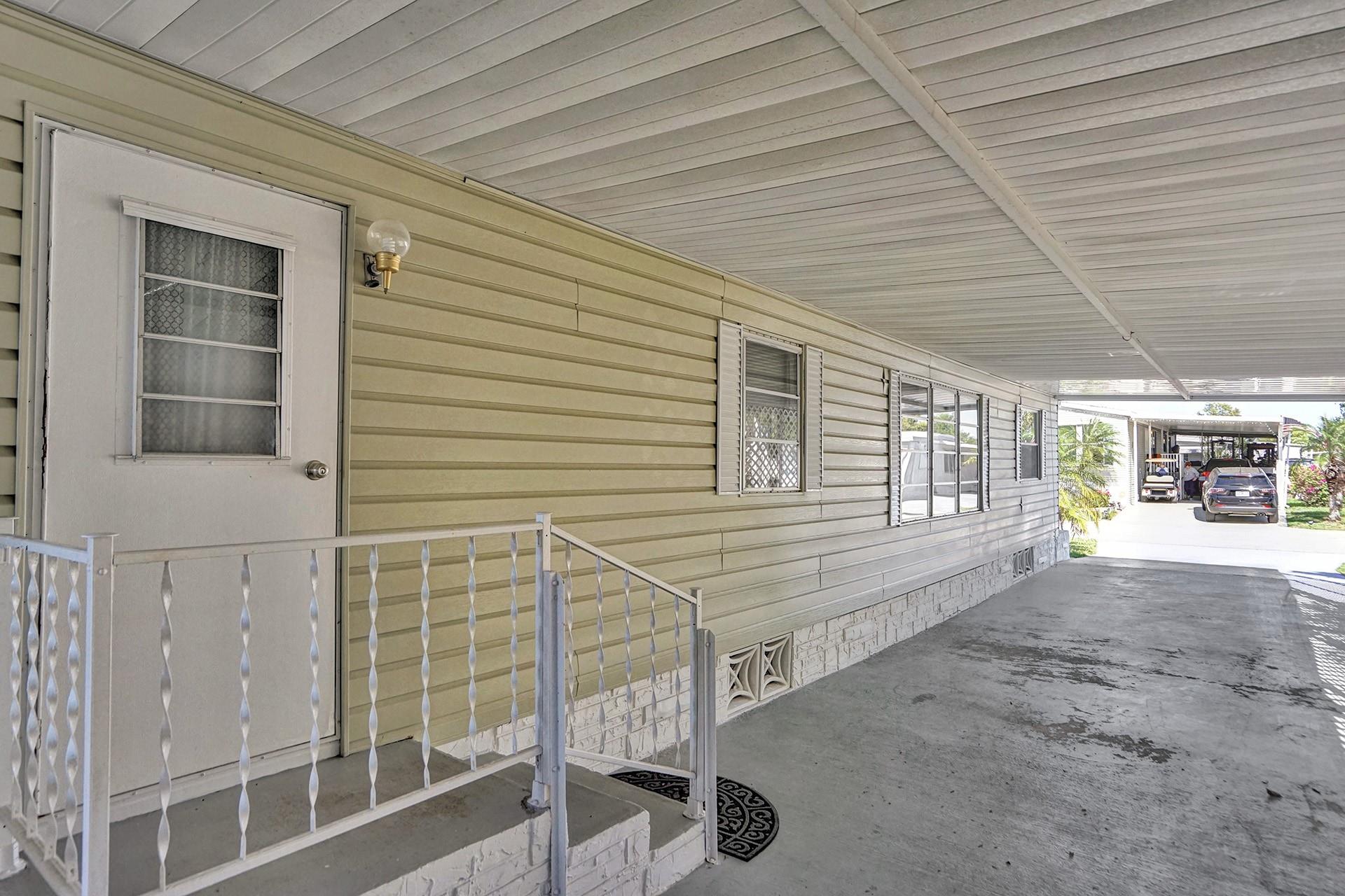 1681 SW 83rd Ter