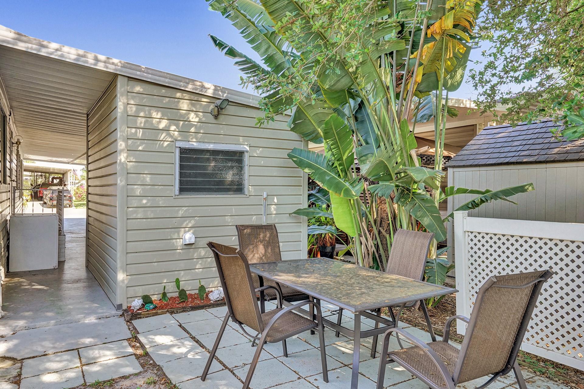 1681 SW 83rd Ter