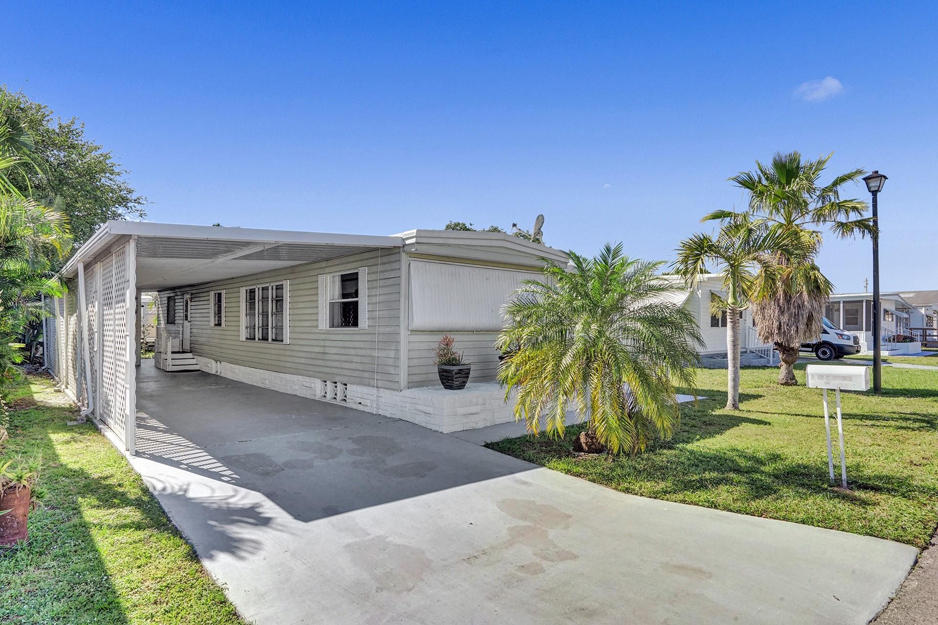 1681 SW 83rd Ter