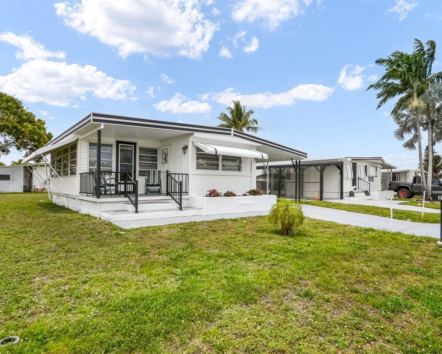 2309 SW 83rd Ter