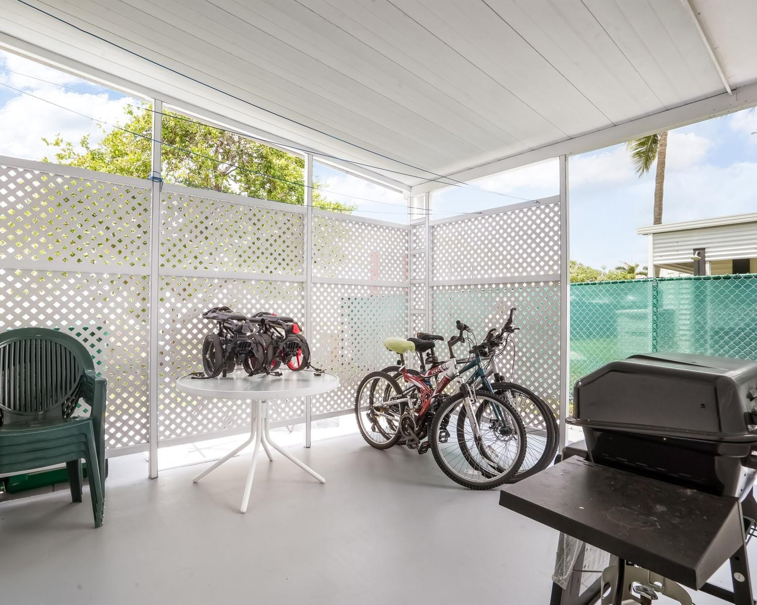 2309 SW 83rd Ter