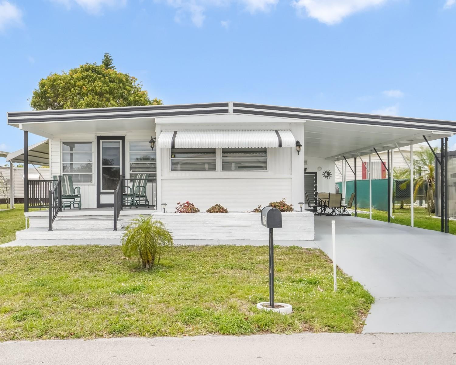 2309 SW 83rd Ter
