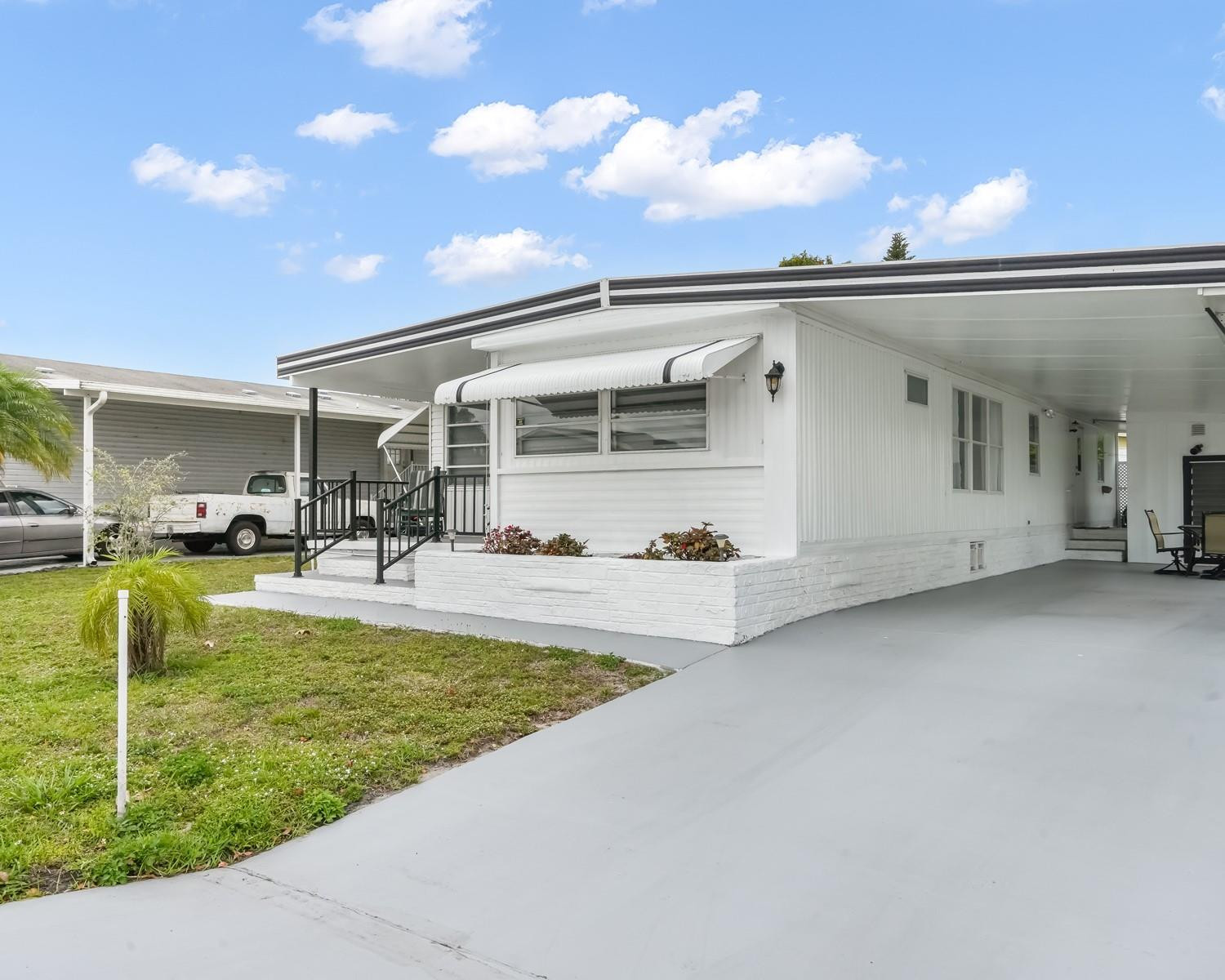 2309 SW 83rd Ter