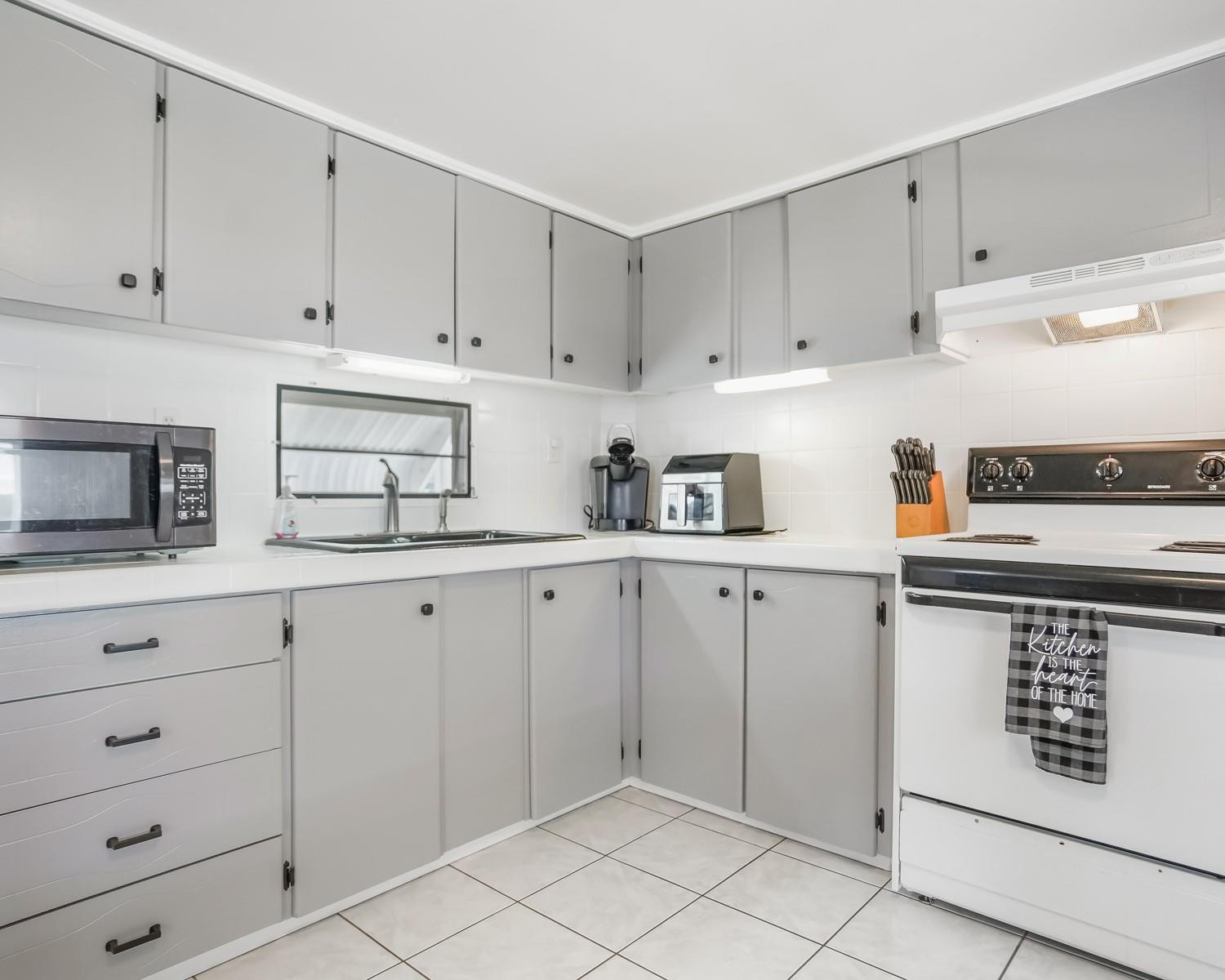 2309 SW 83rd Ter