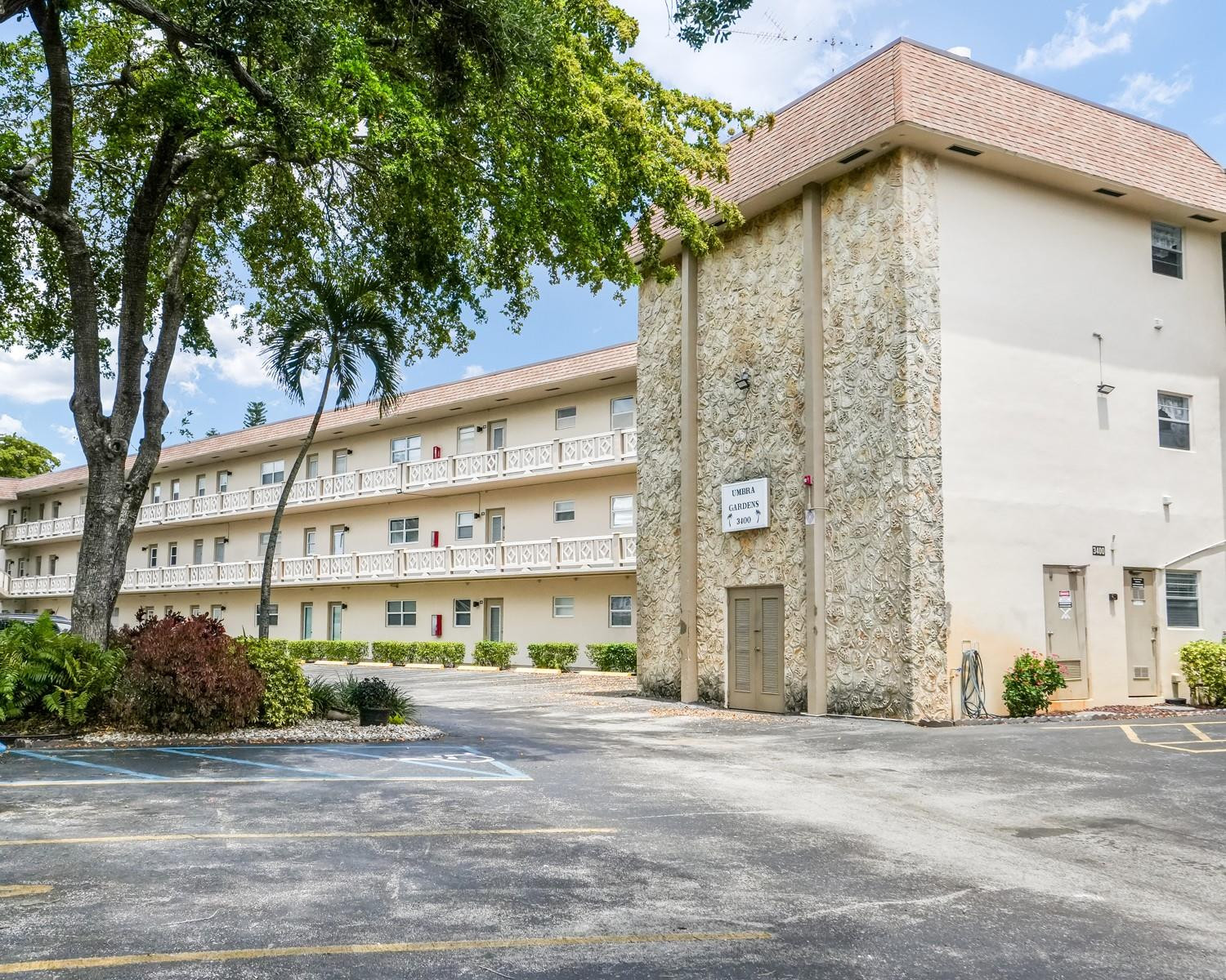 3400 NW 48th Ave 611