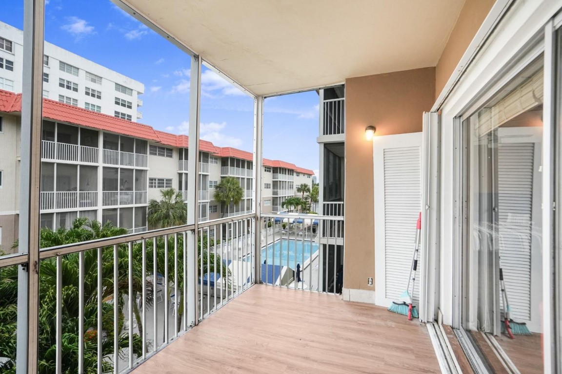 2081 S Ocean Drive 310