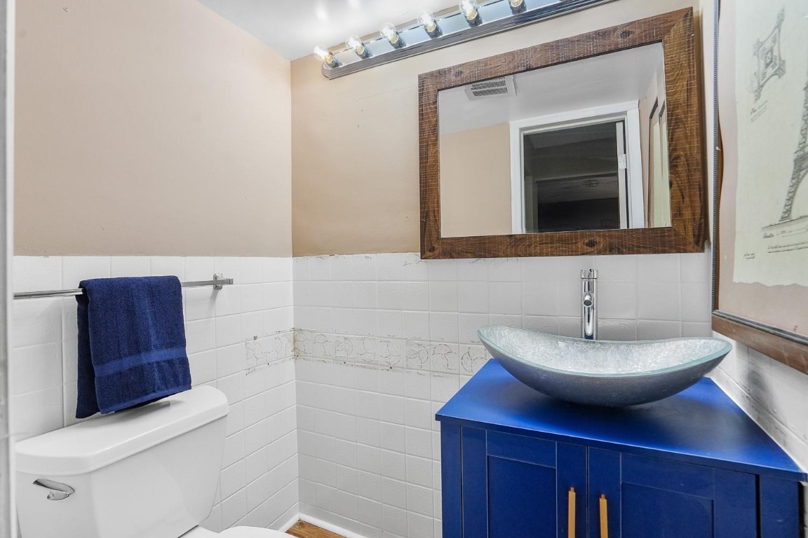 2081 S Ocean Drive 310