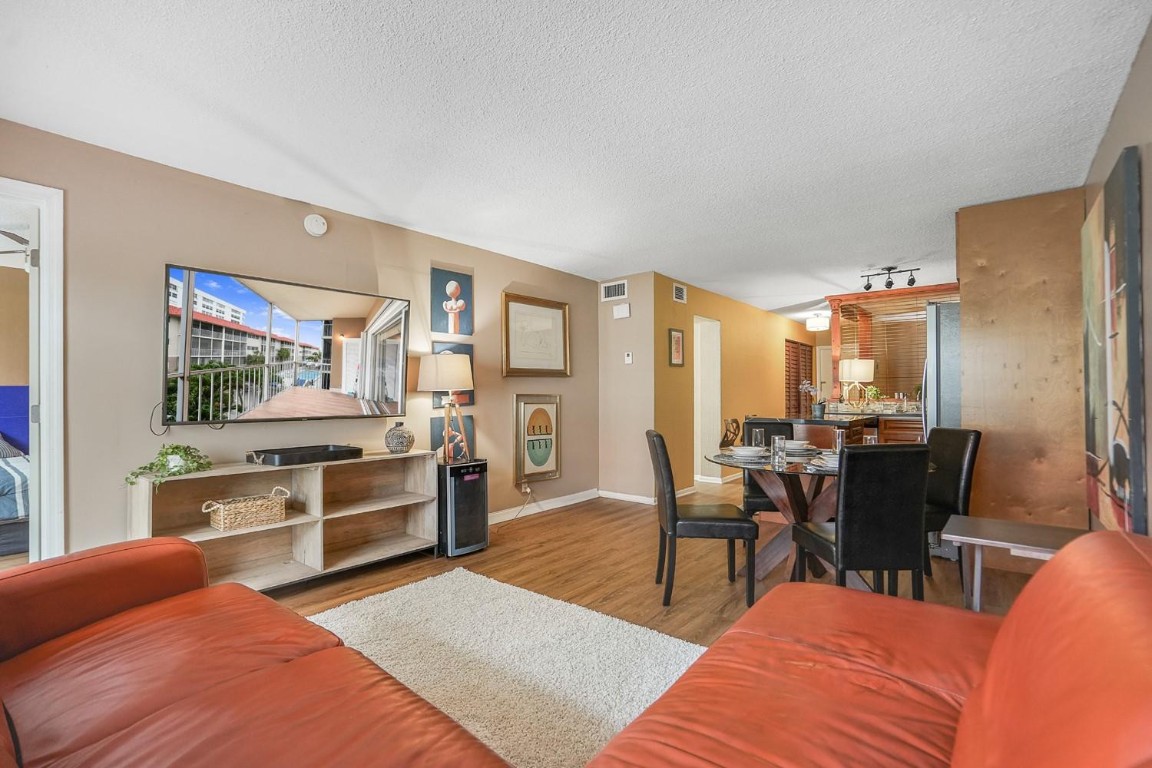 2081 S Ocean Drive 310