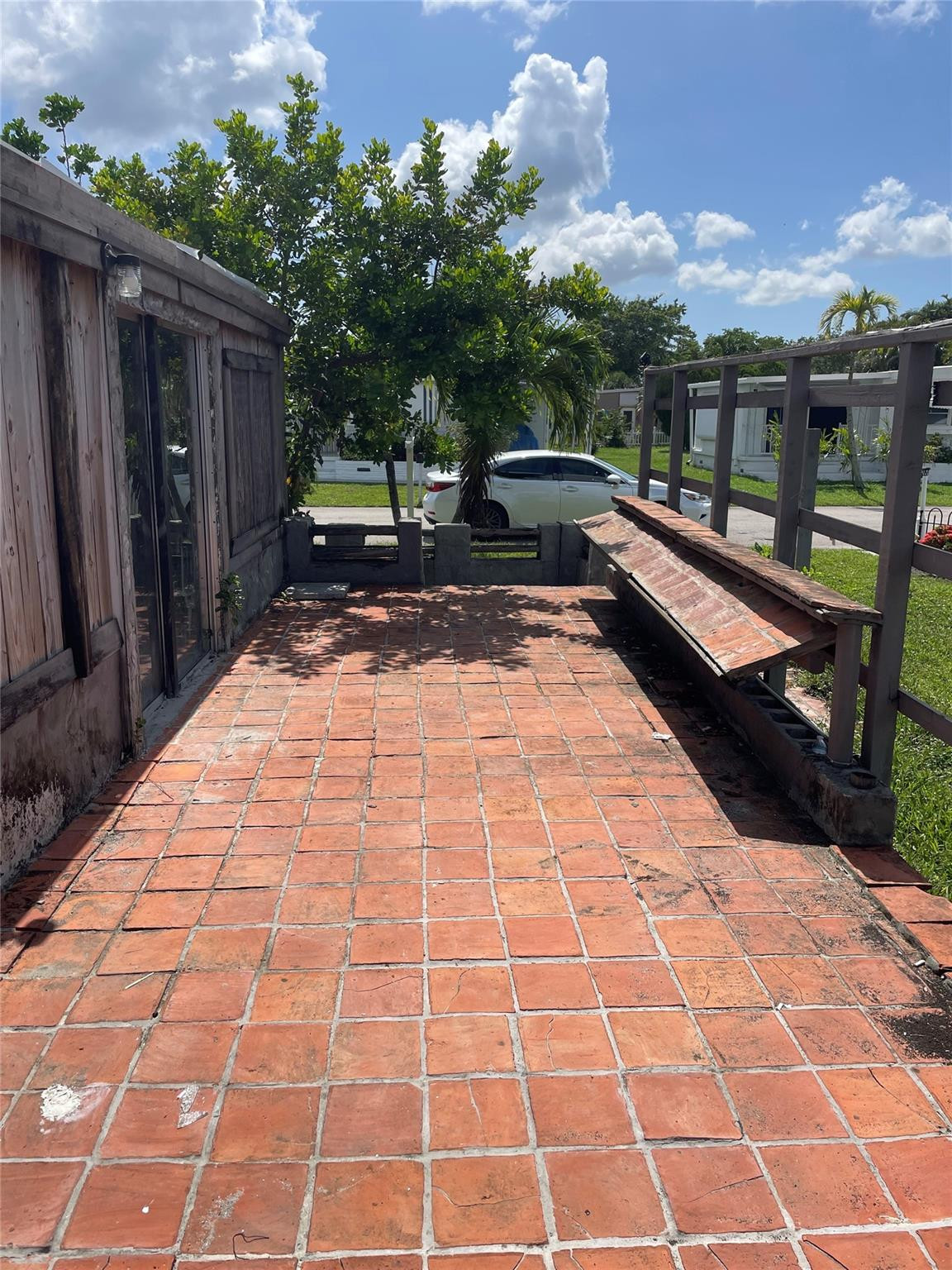 1851 SW 83rd Ter