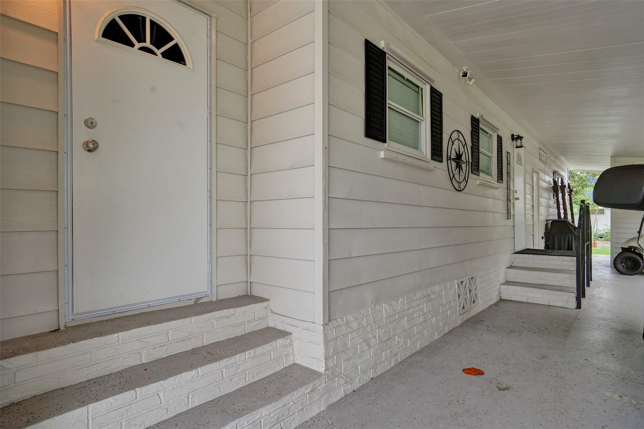 1911 SW 83rd Ave