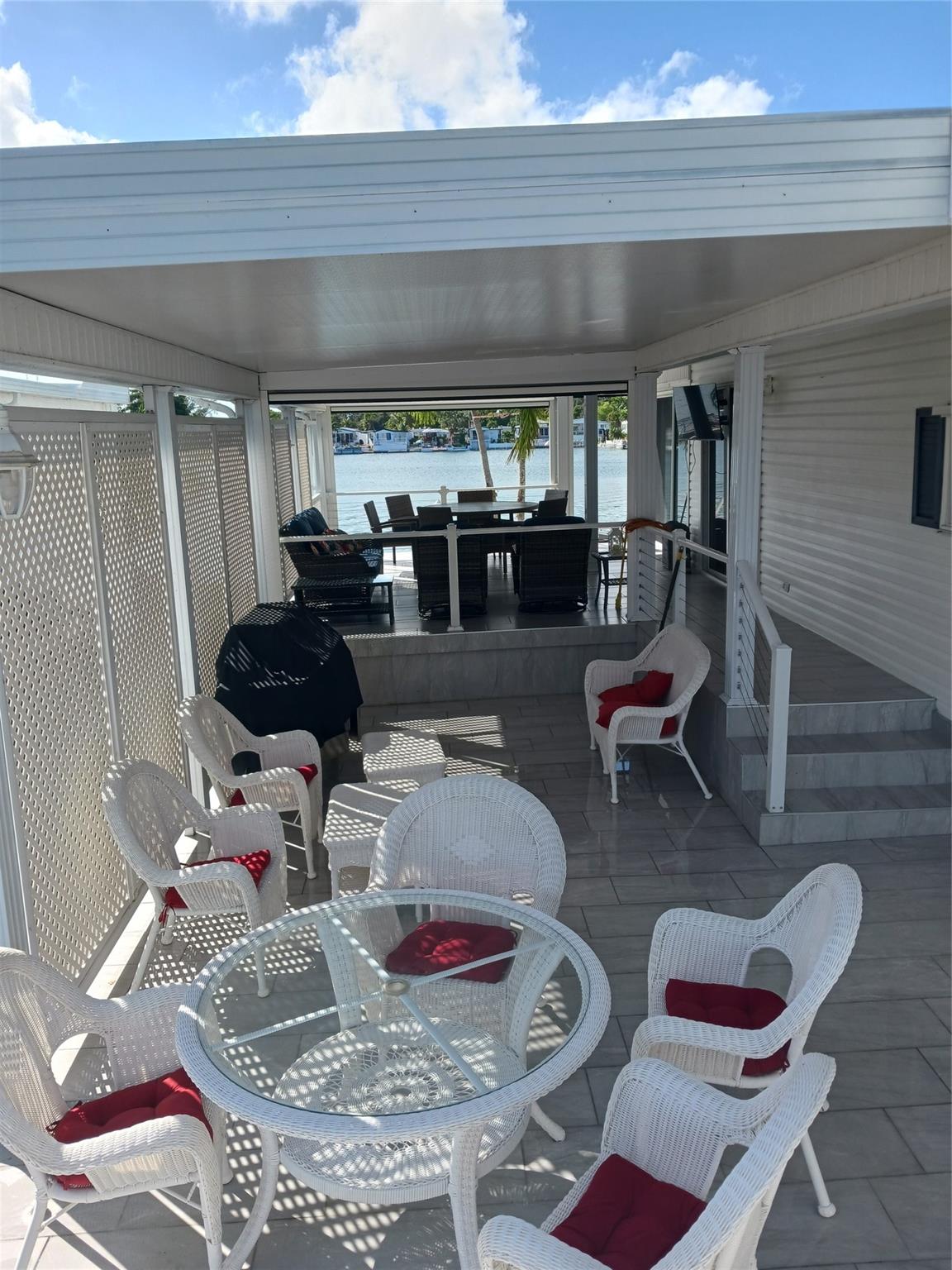 210 Lake Shore Dr