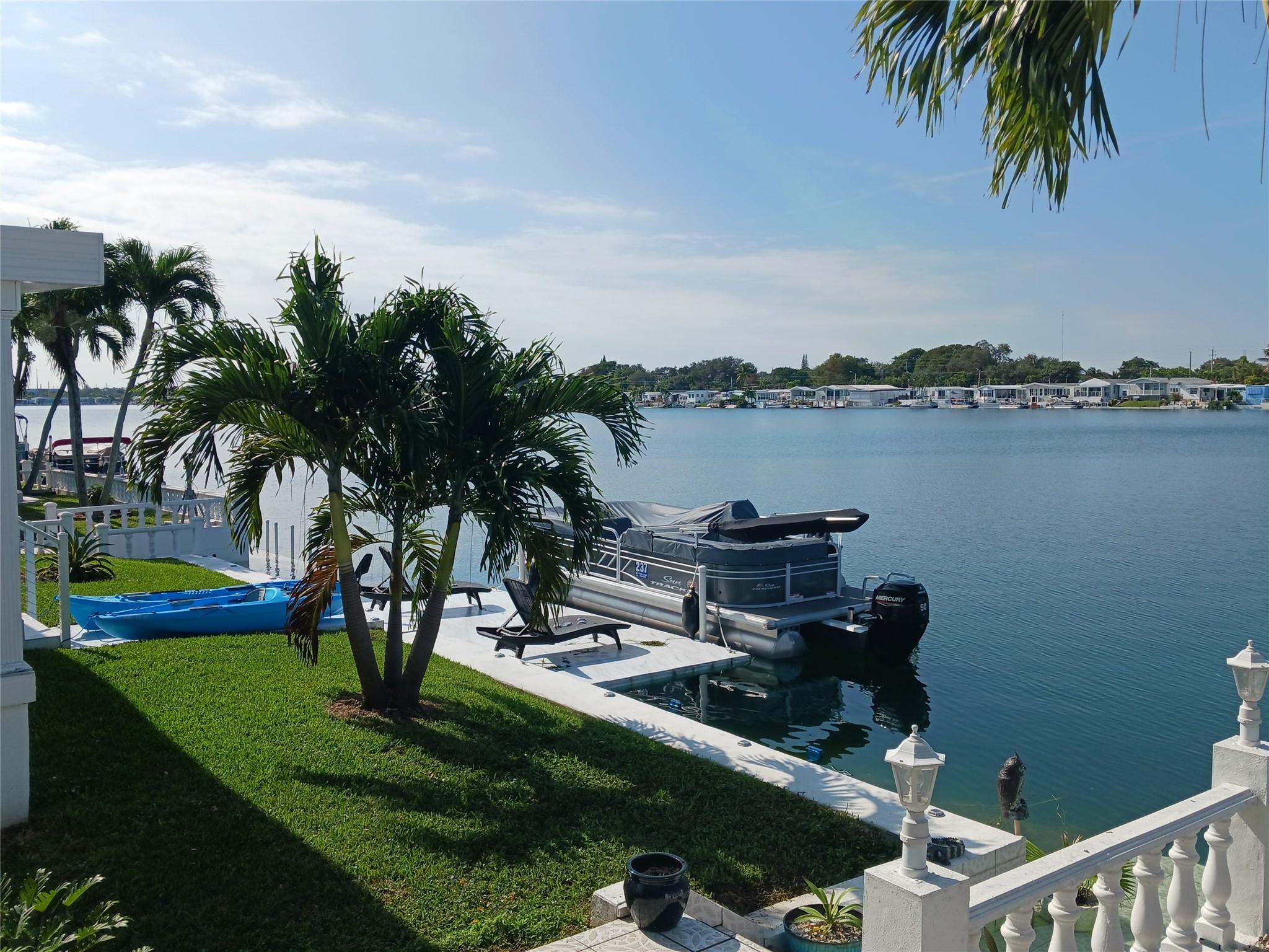 210 Lake Shore Dr