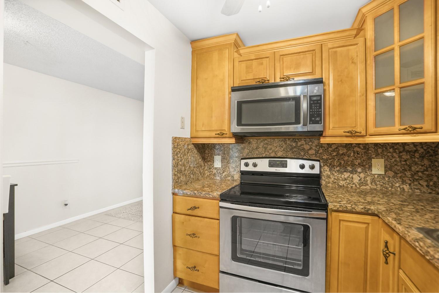 9081 Sunrise Lakes Blvd 214