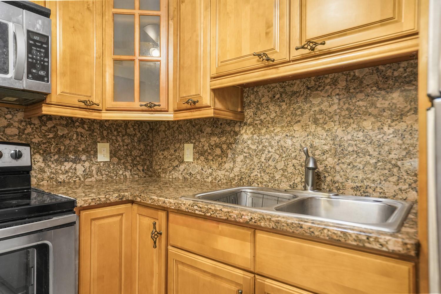 9081 Sunrise Lakes Blvd 214