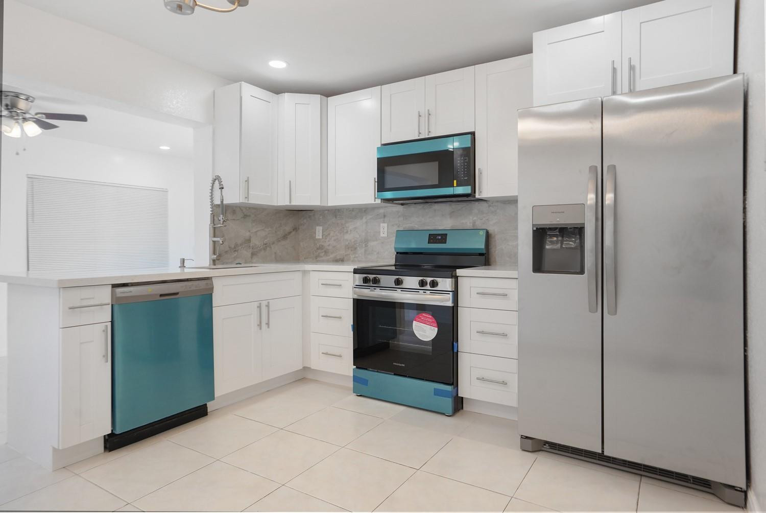 7505 NW 58th St