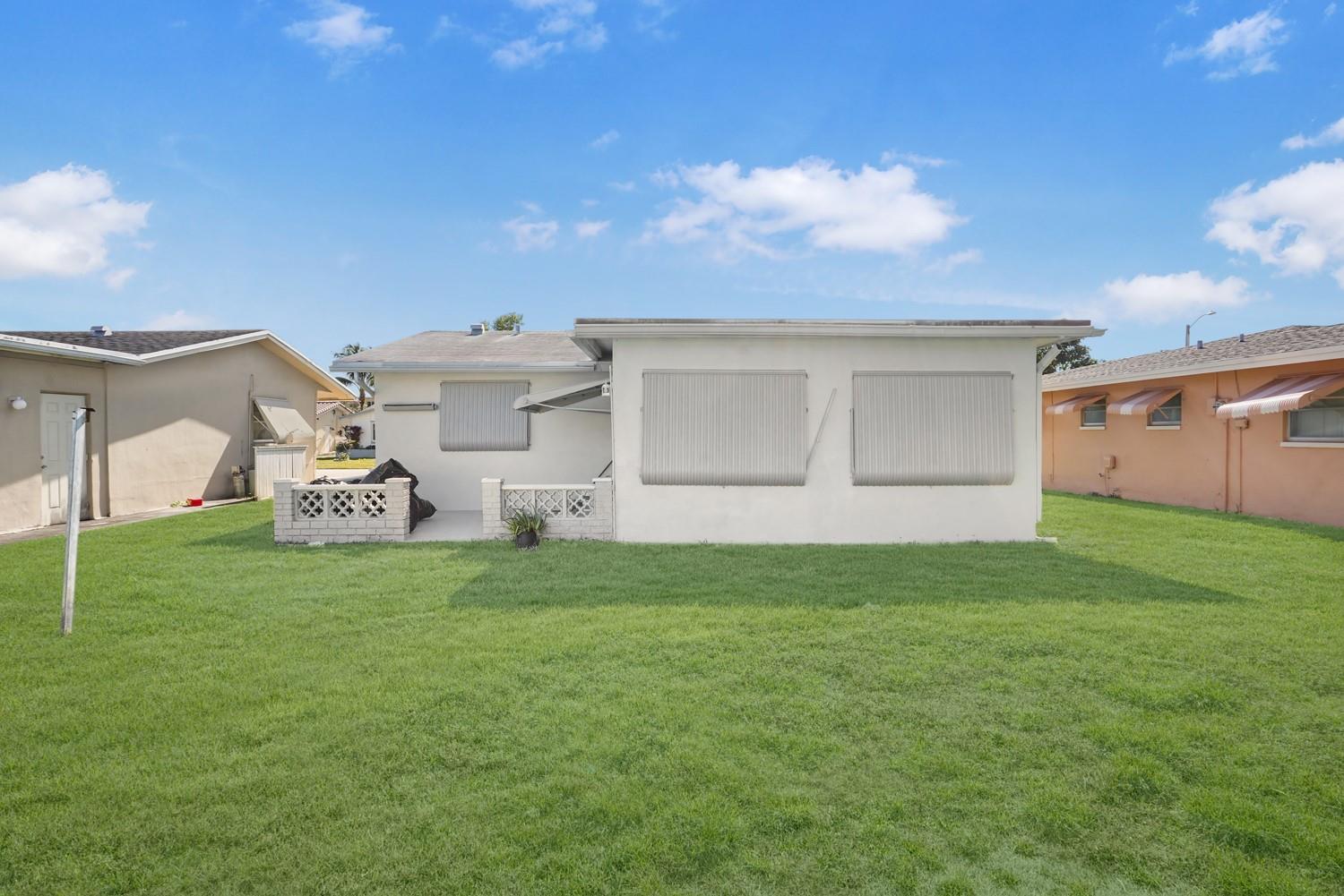 7505 NW 58th St
