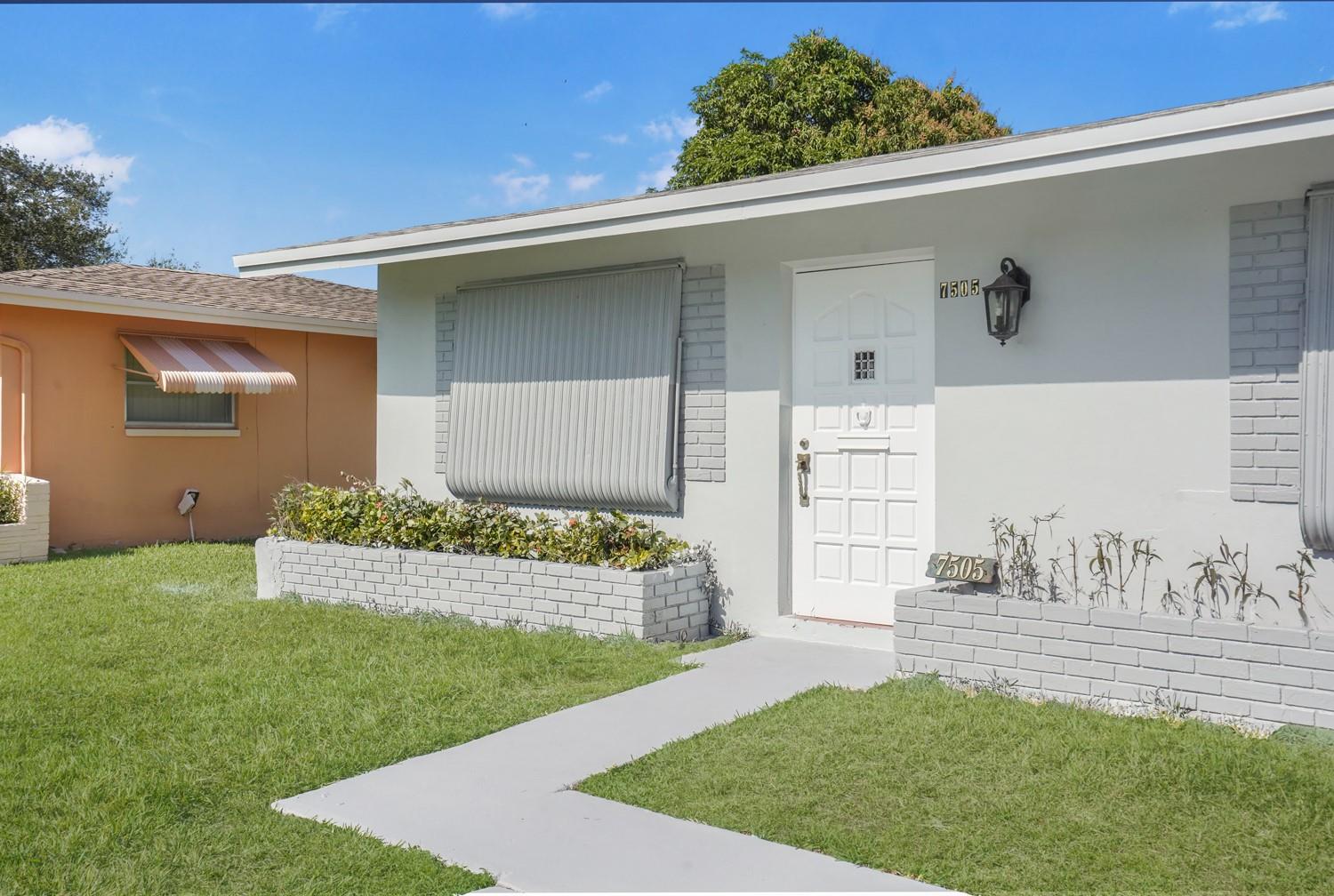 7505 NW 58th St