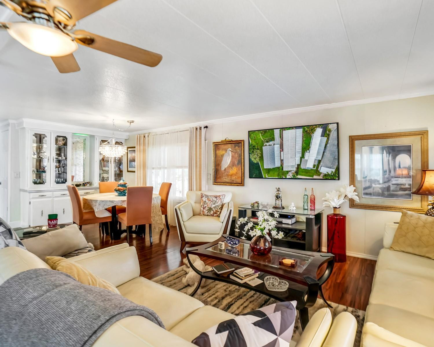 3055 Lakeshore Drive