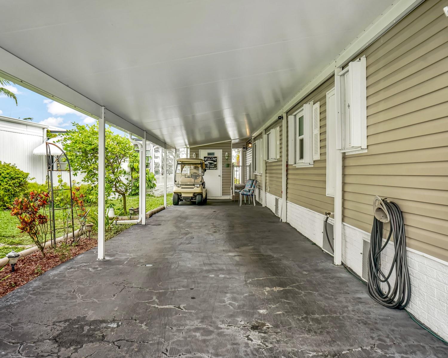 3055 Lakeshore Drive