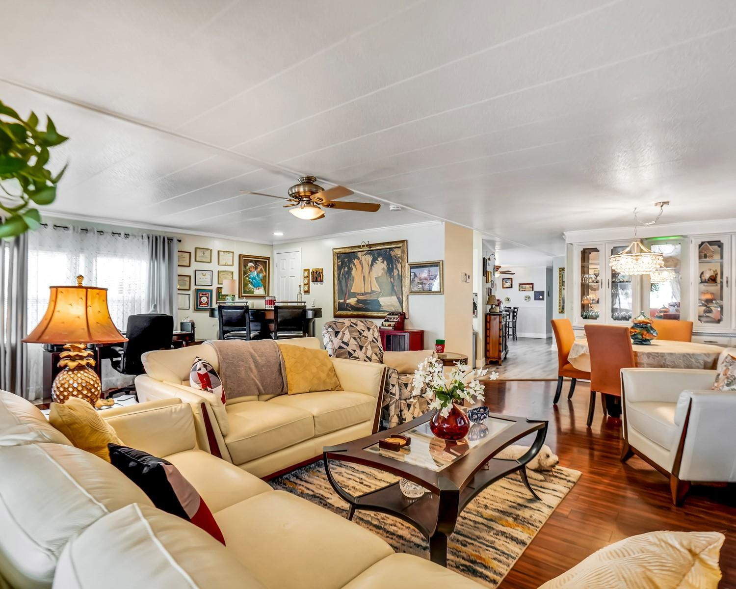 3055 Lakeshore Drive