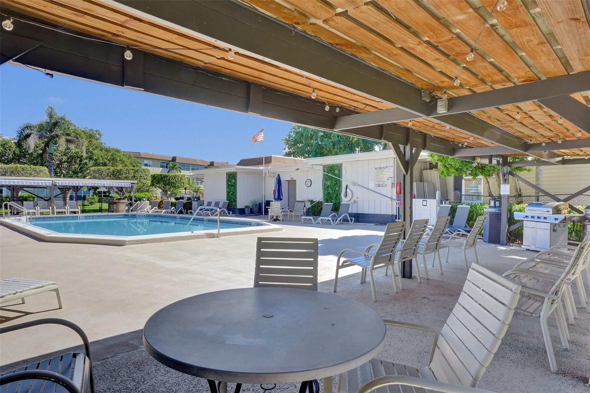 4700 NW 35th St 507