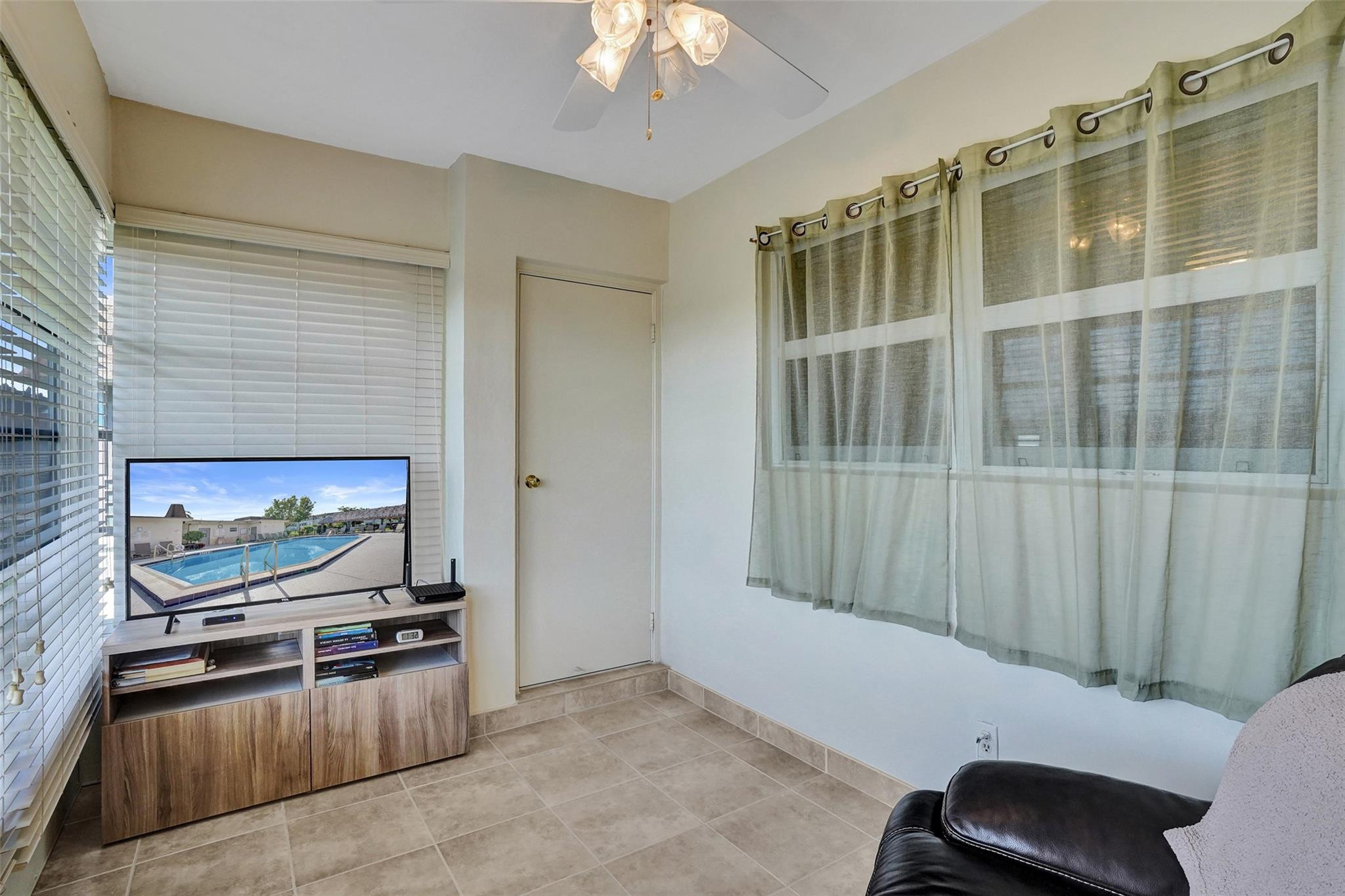 3405 NW 48th Ave 611