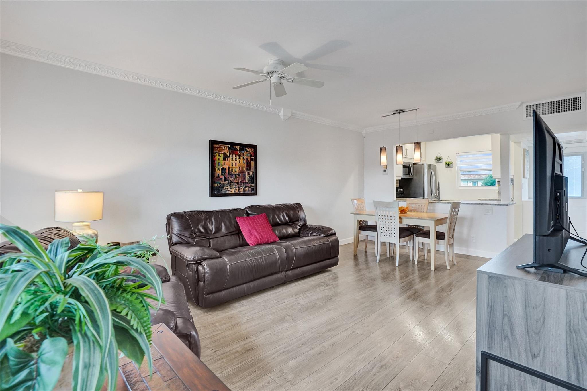 3405 NW 48th Ave 611