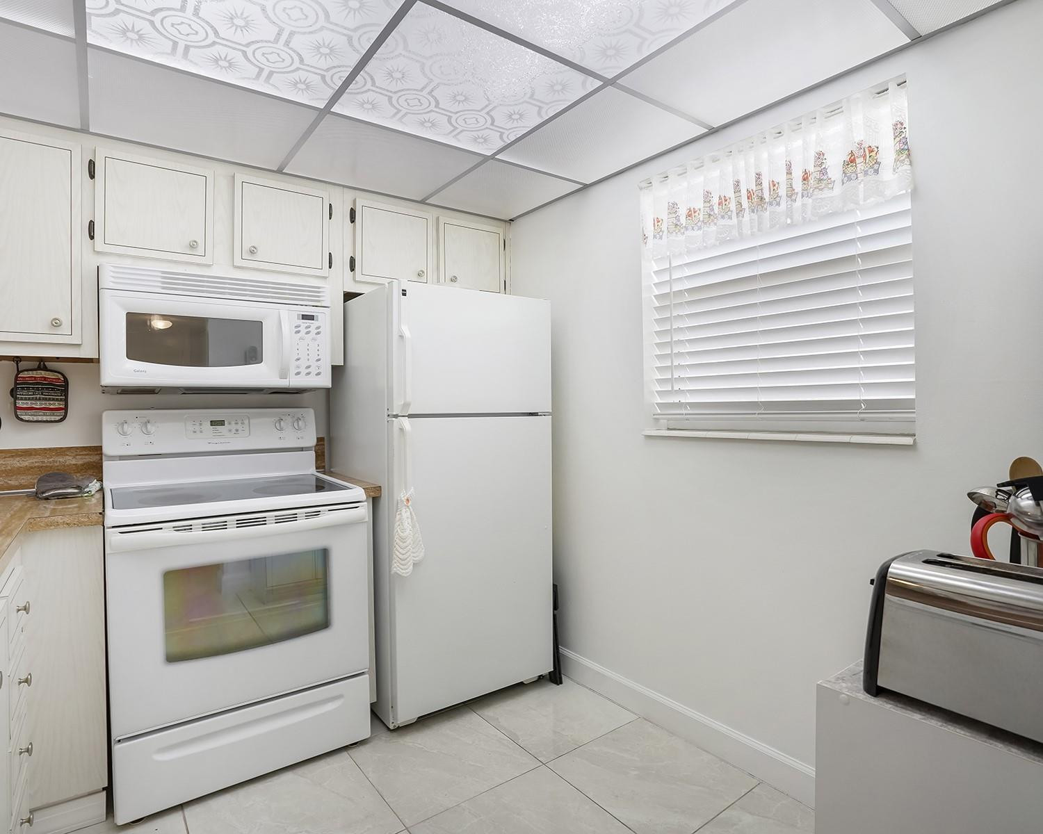 4705 NW 35th St 611