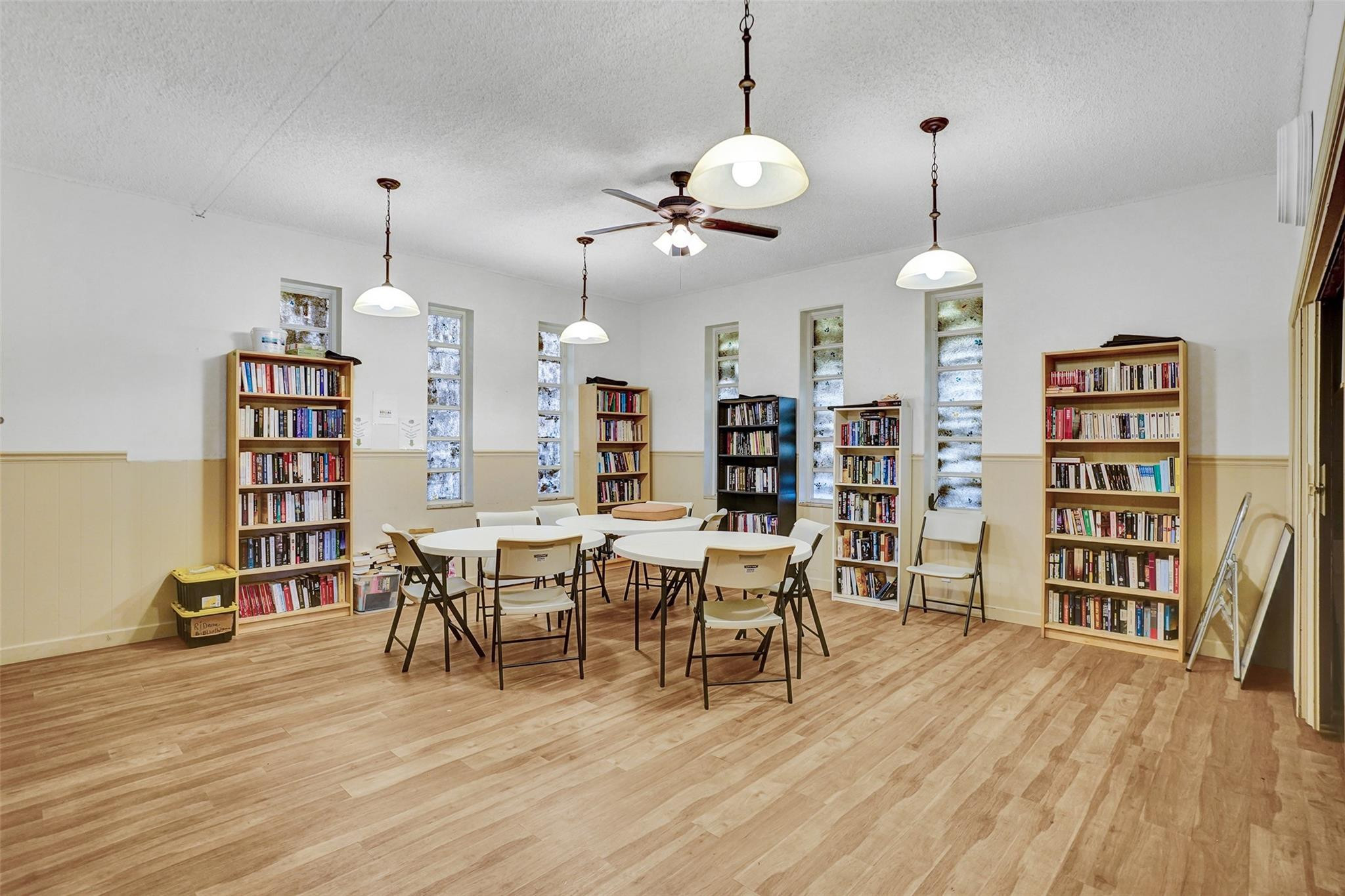 3501 NW 47th Ave 503