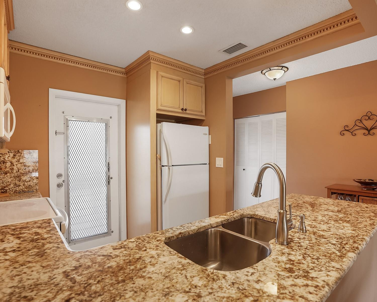 3501 NW 47th Ave 503