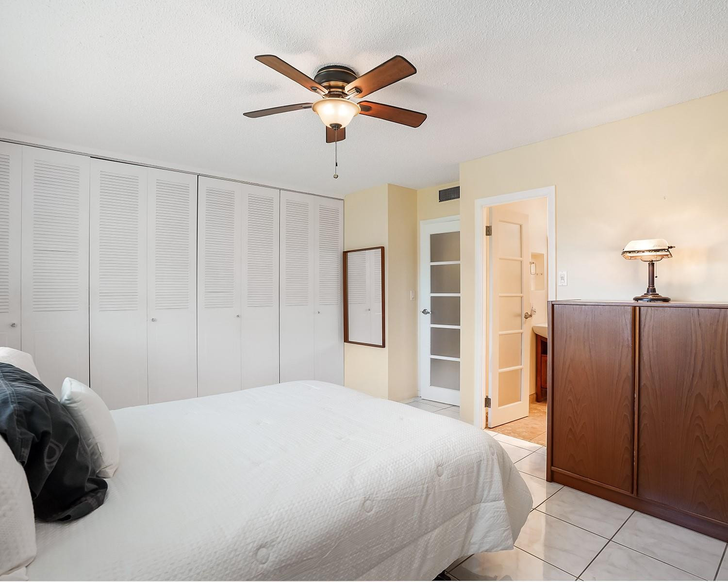 3501 NW 47th Ave 503