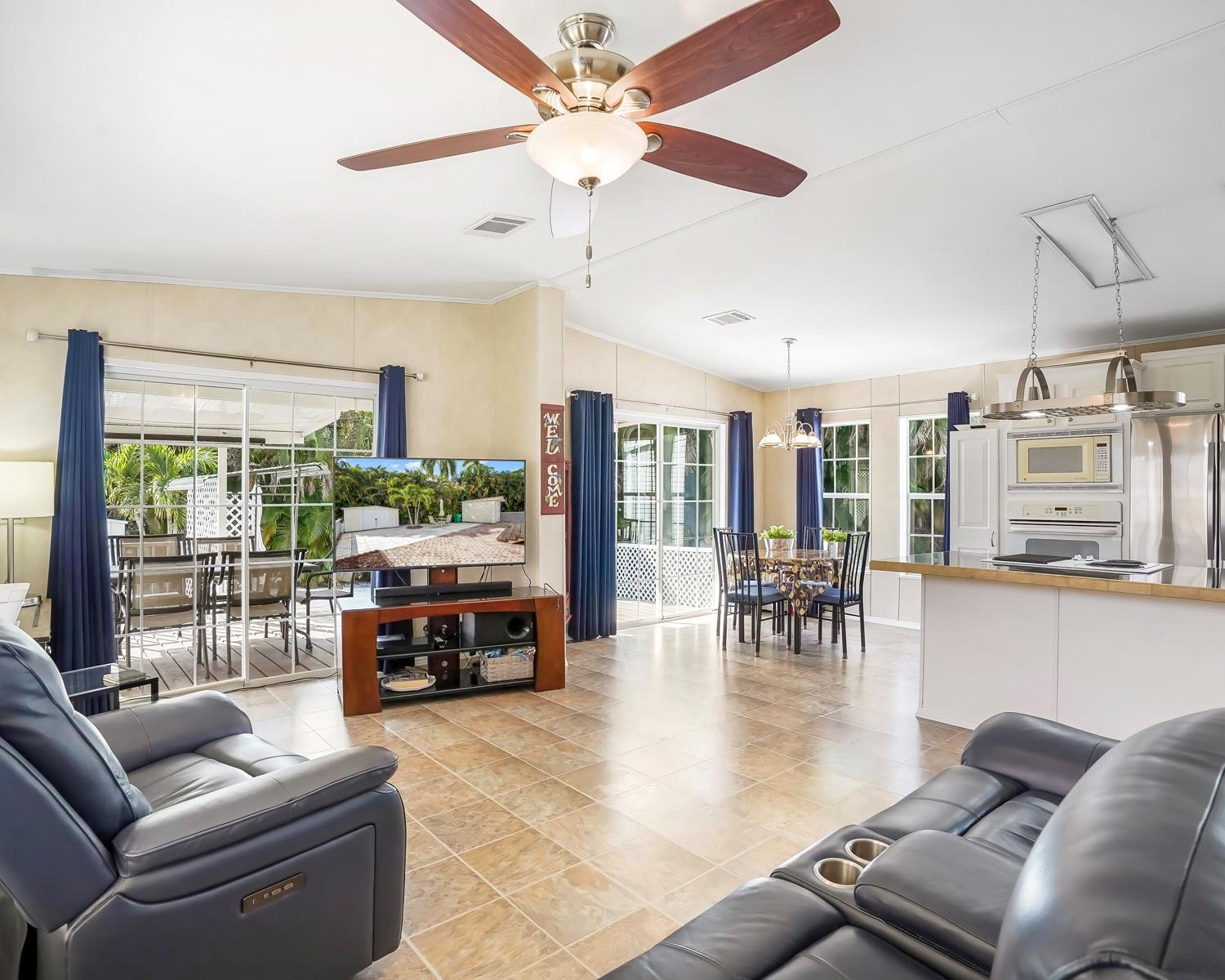 1911 SW 87th Ter
