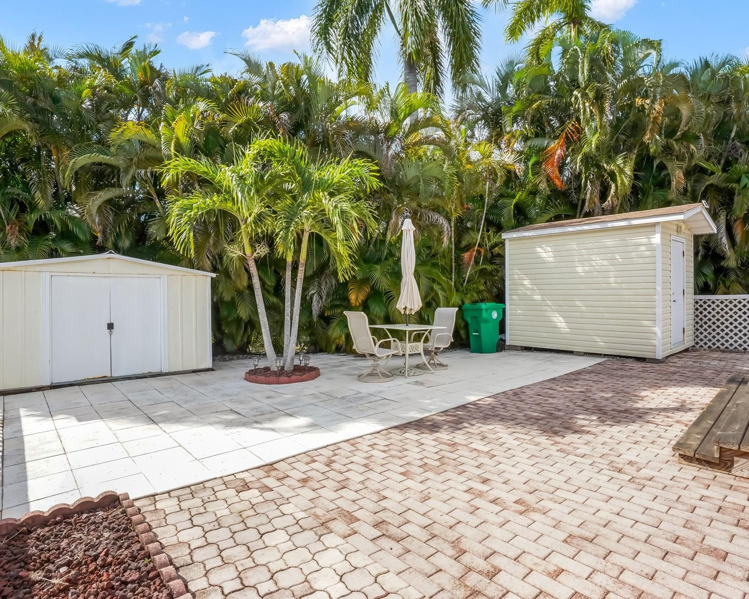 1911 SW 87th Ter