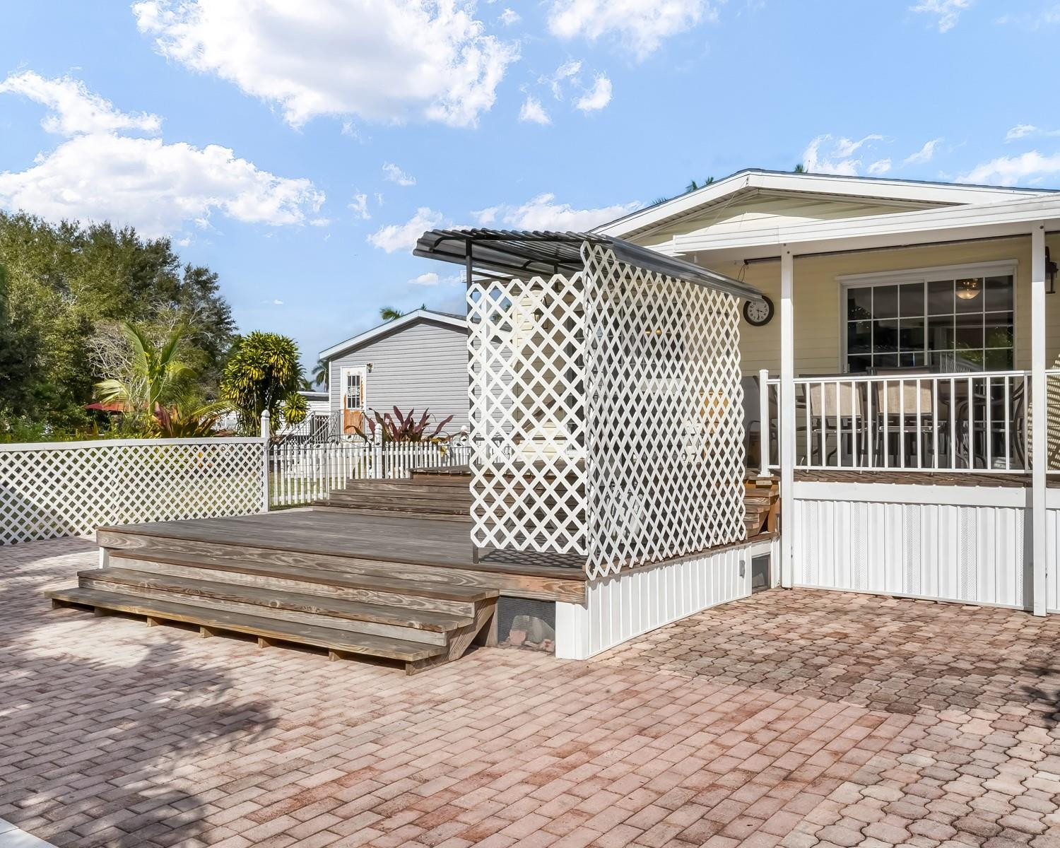 1911 SW 87th Ter