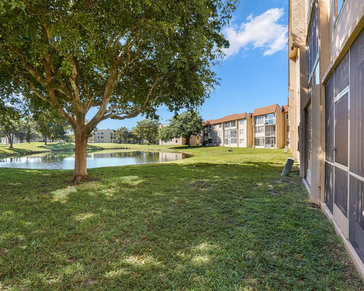 9281 Sunrise Lakes Blvd 101