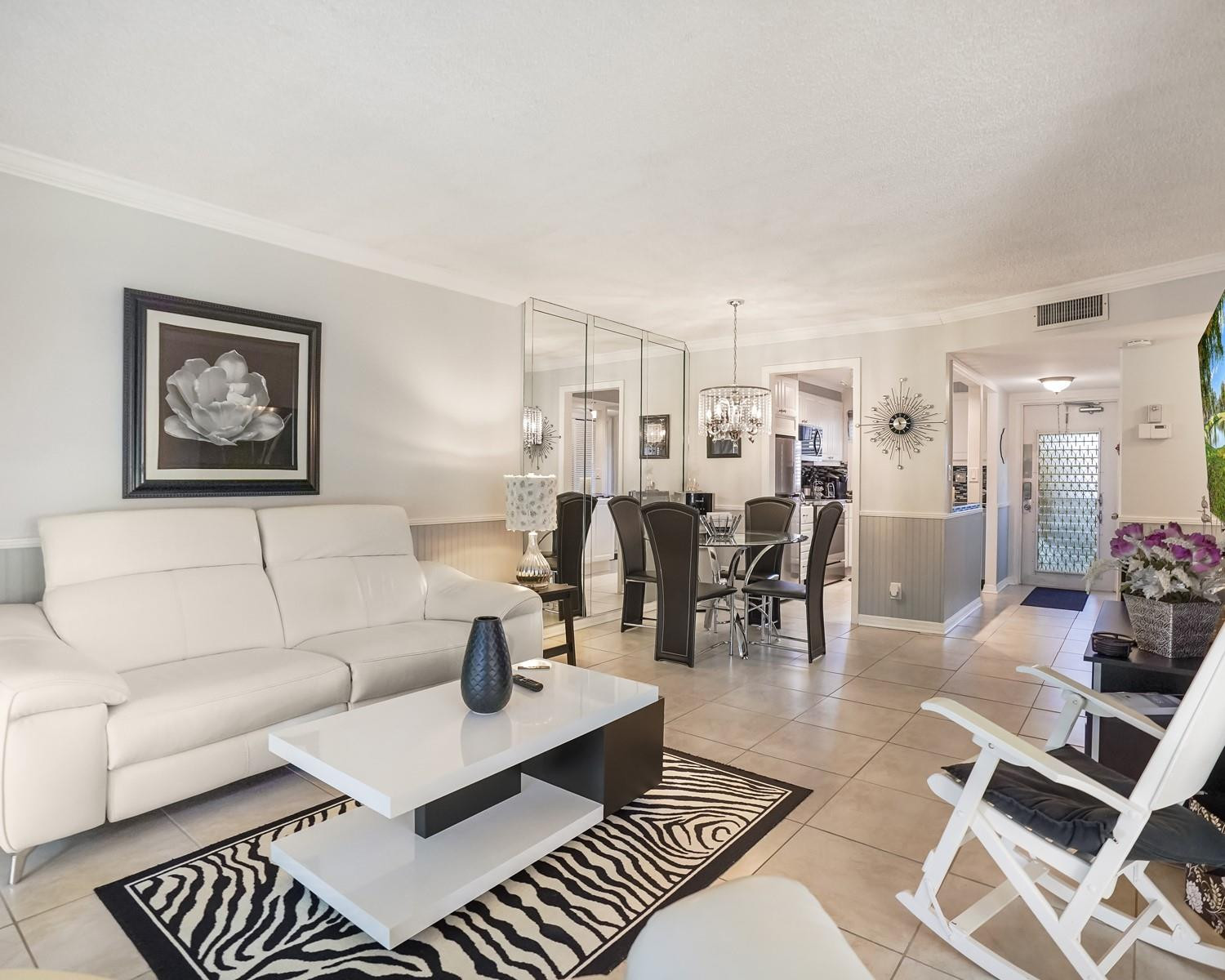 9281 Sunrise Lakes Blvd 101