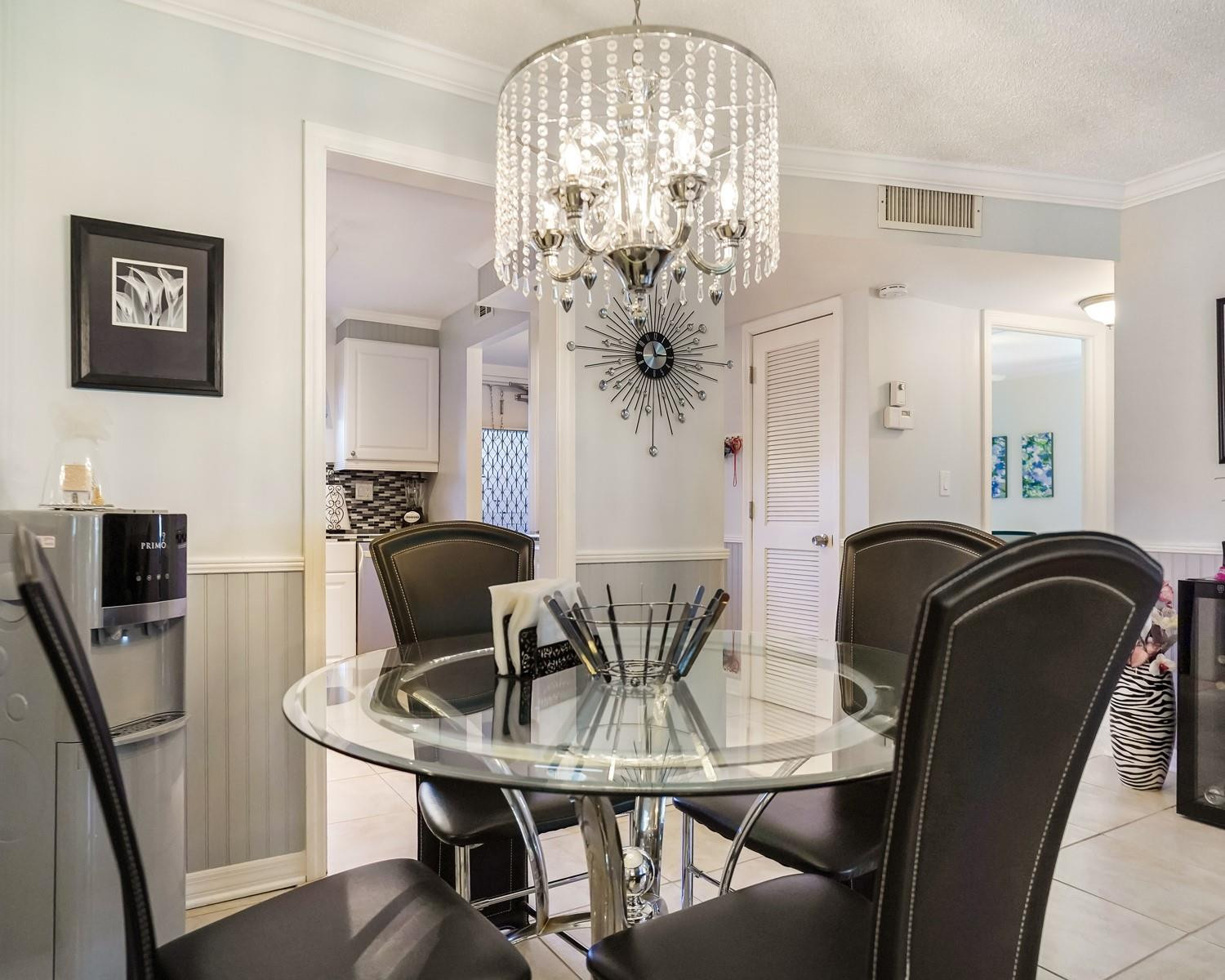 9281 Sunrise Lakes Blvd 101