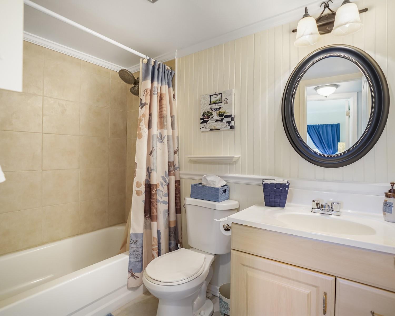 9281 Sunrise Lakes Blvd 101