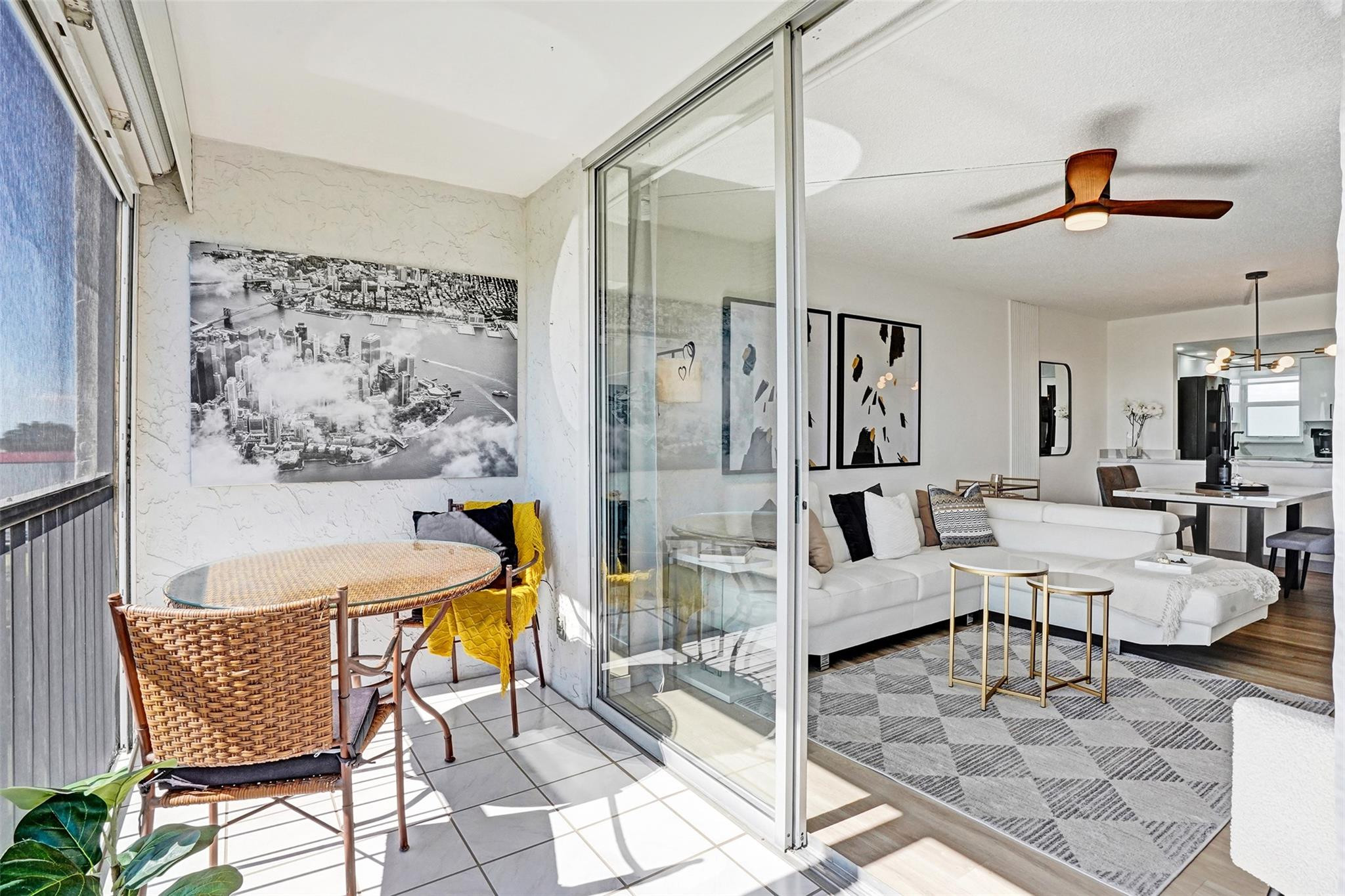 8900 Washington Blvd PH11