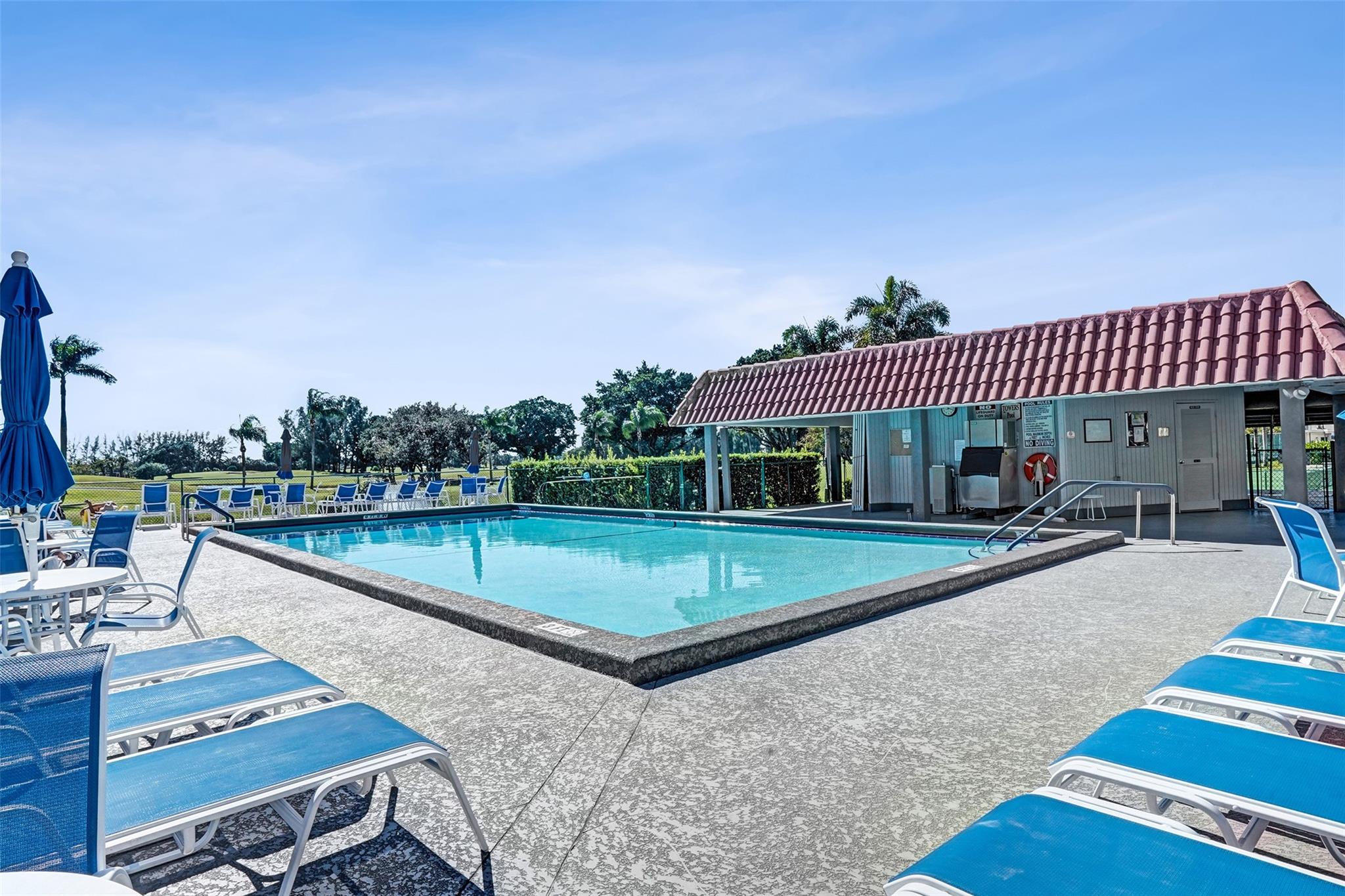 8900 Washington Blvd PH11